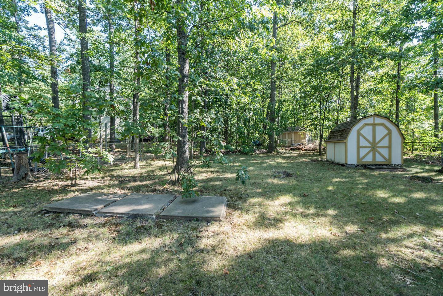 TREESIDE - Residential Lease