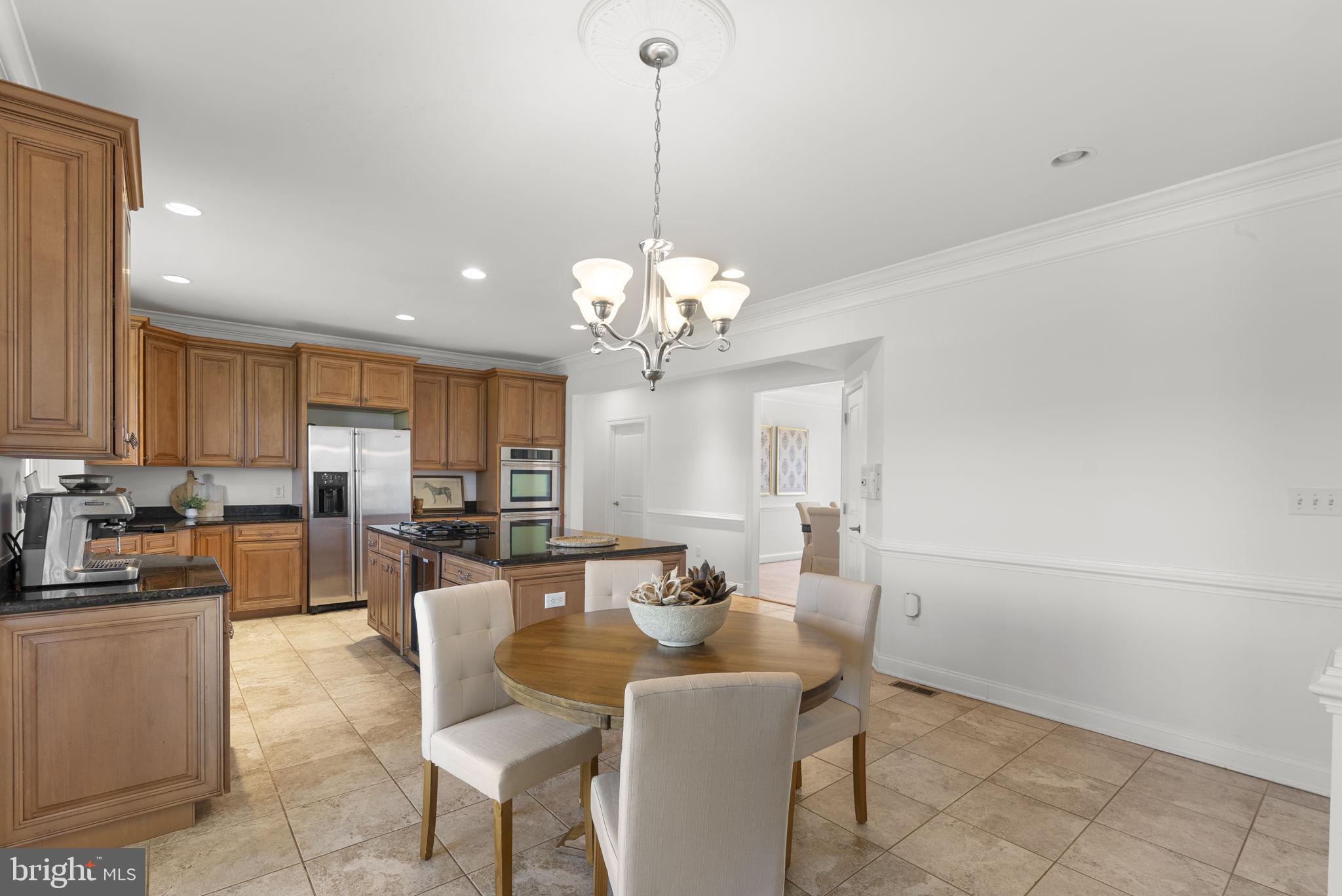 LEE'S CROSSING - Residential