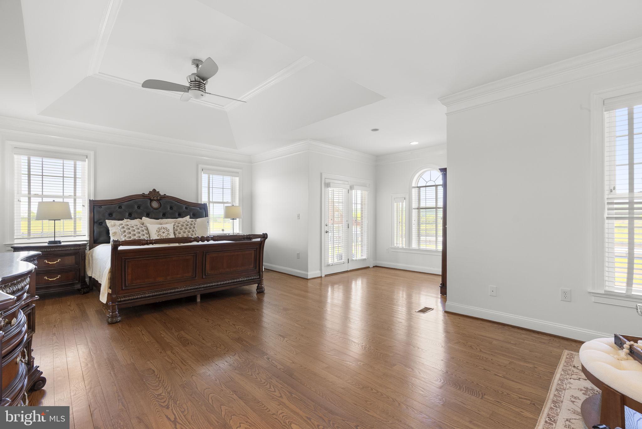 LEE'S CROSSING - Residential