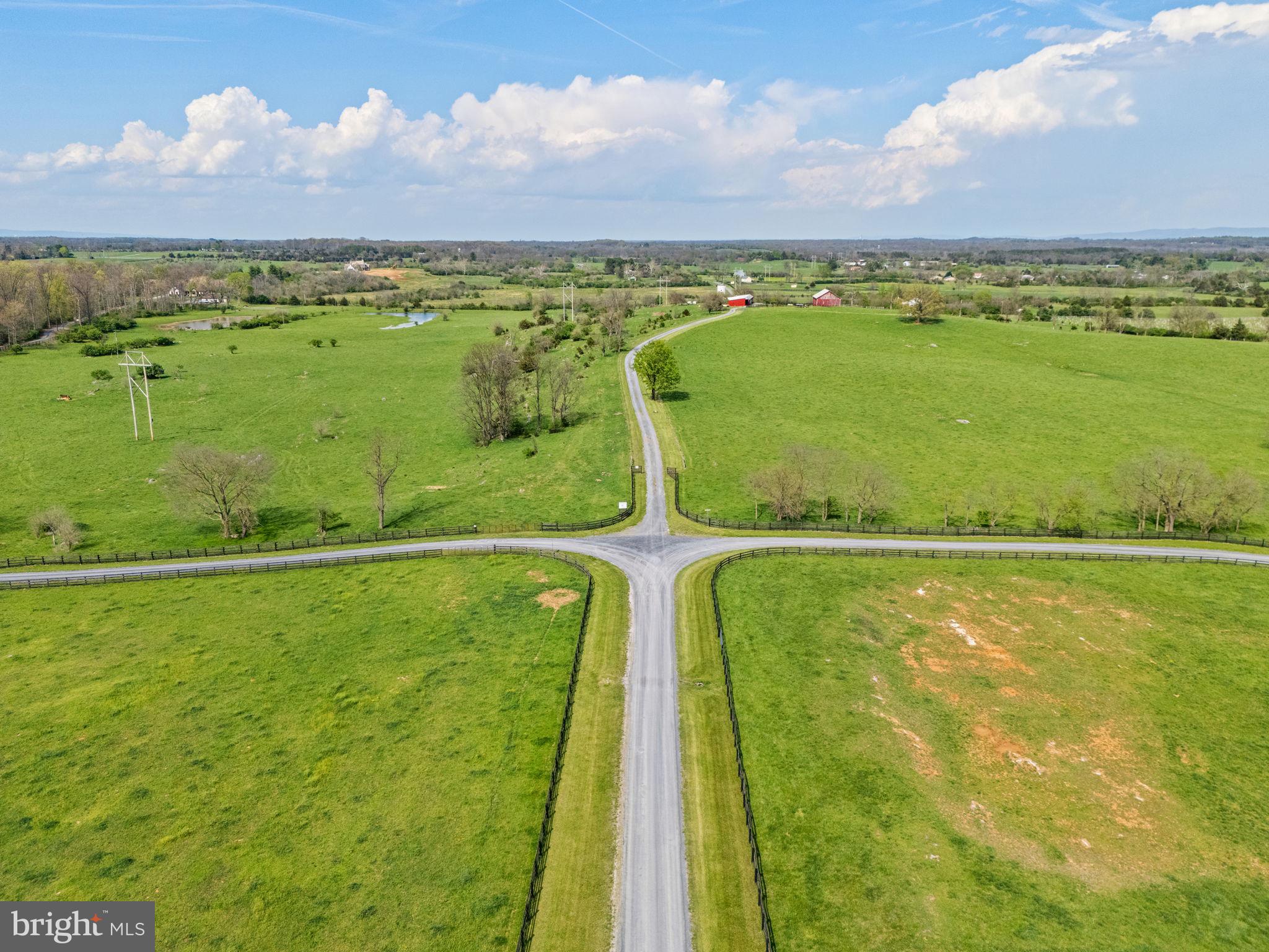 OUR LADY OF GOOD SUCCESS - Farm