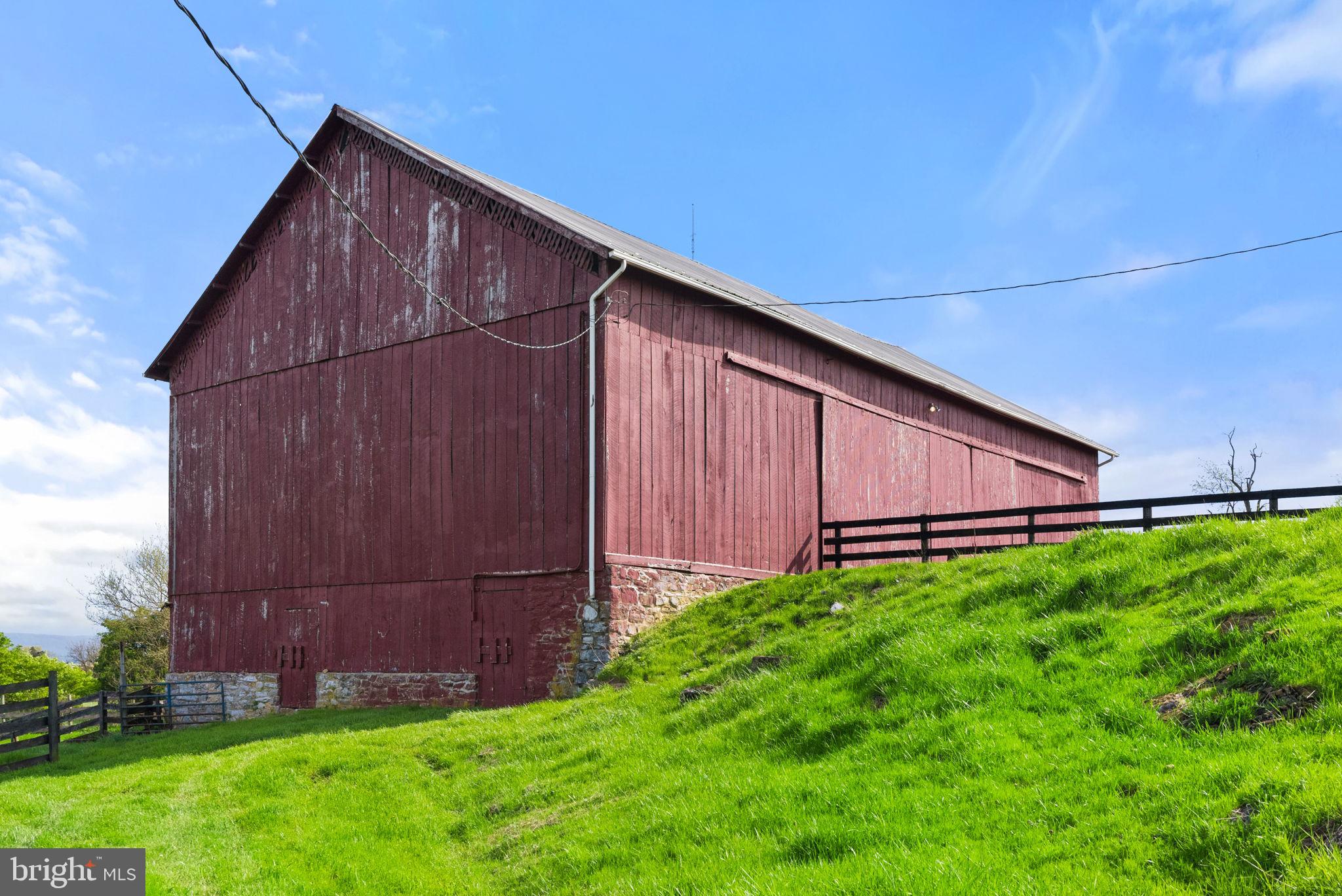 OUR LADY OF GOOD SUCCESS - Farm