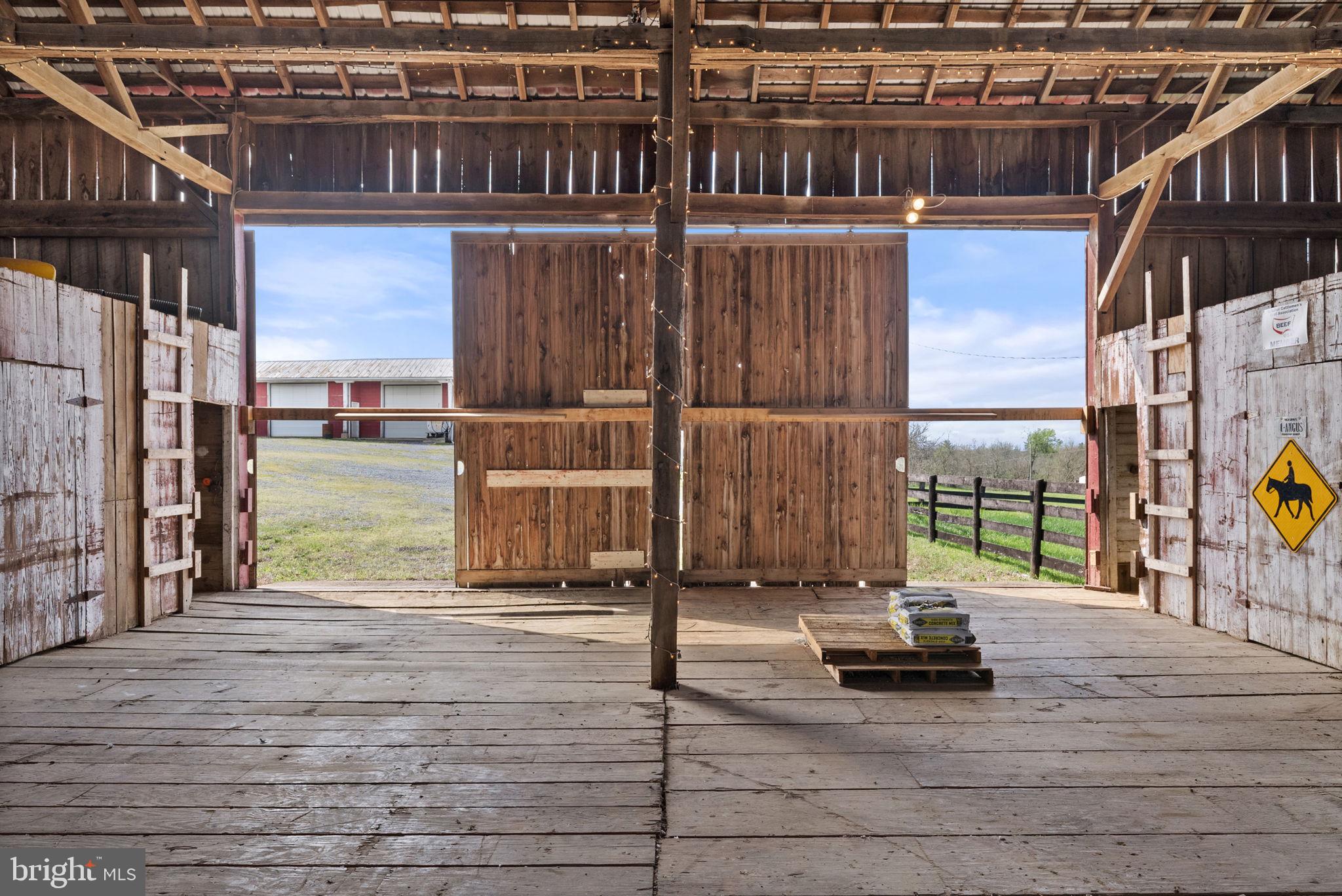 OUR LADY OF GOOD SUCCESS - Farm