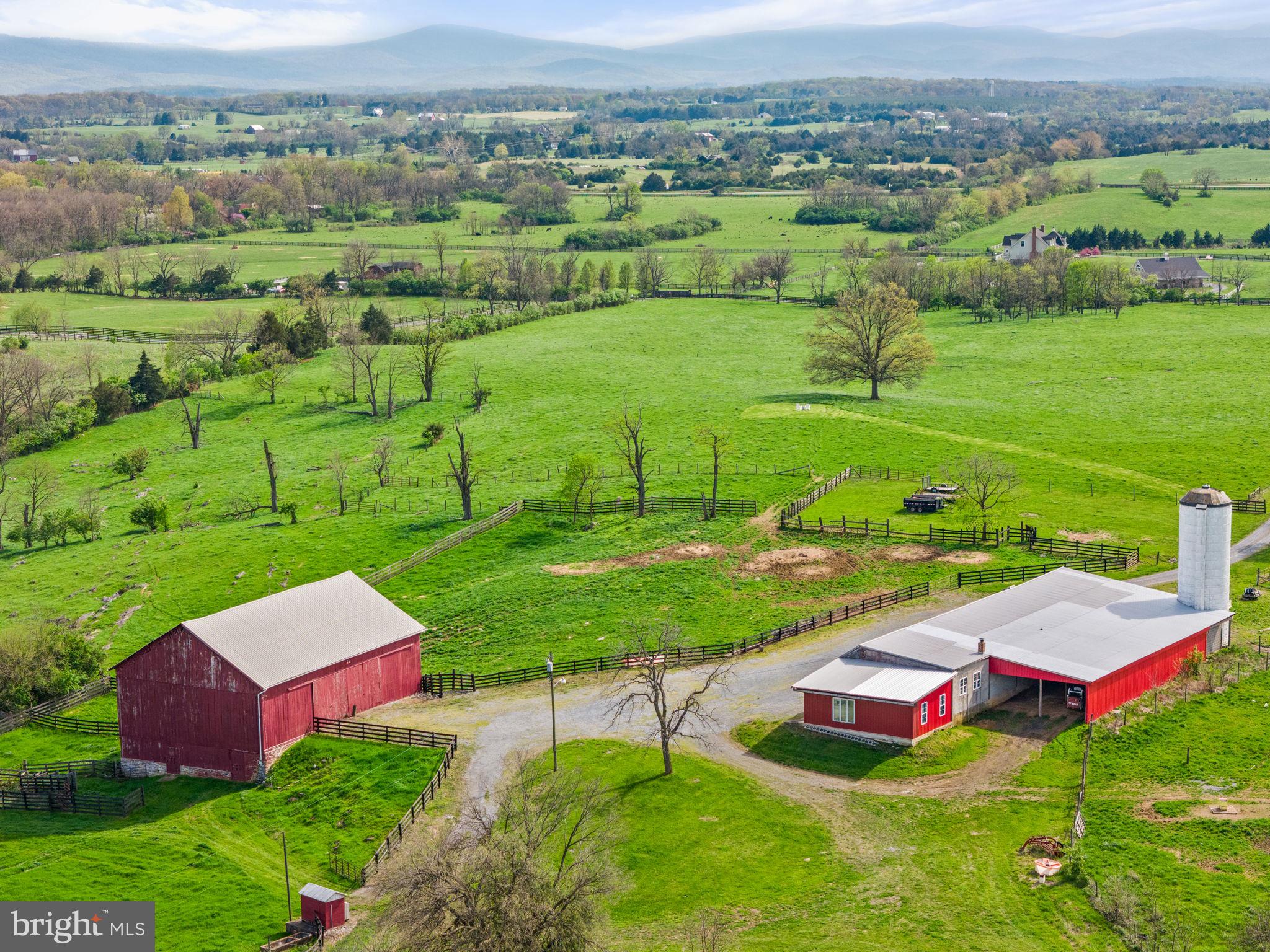 OUR LADY OF GOOD SUCCESS - Farm