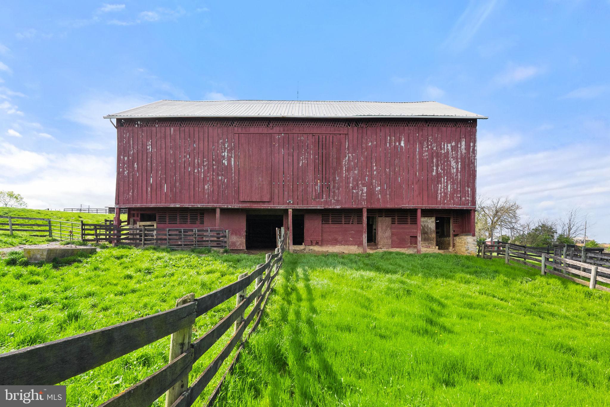 OUR LADY OF GOOD SUCCESS - Farm