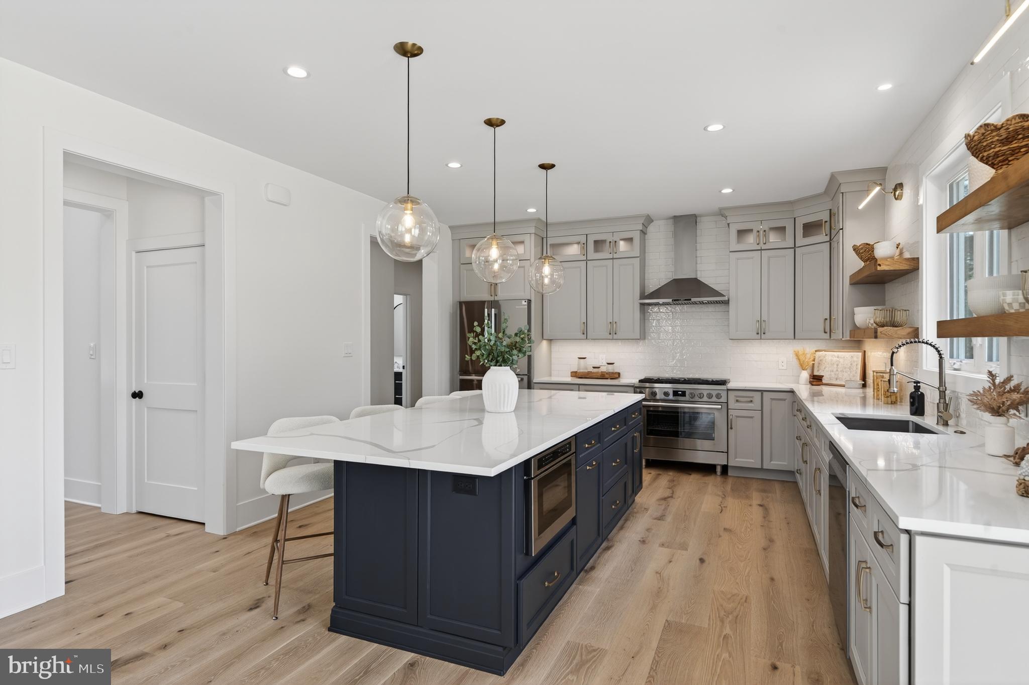 ROSE TREE ESTS - Residential