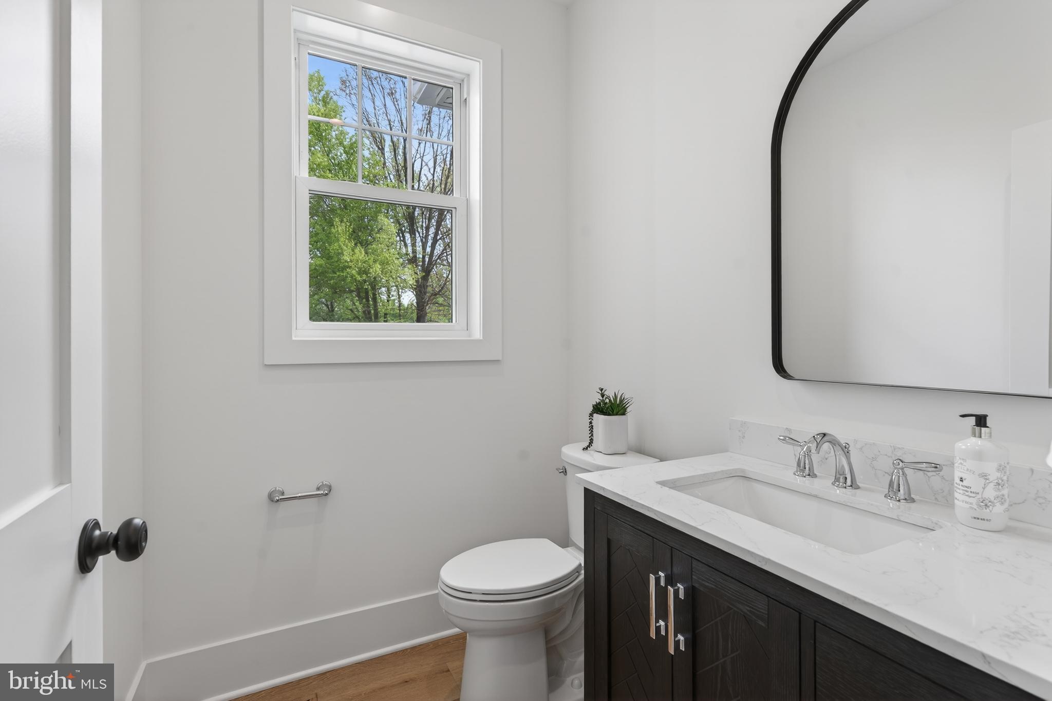 ROSE TREE ESTS - Residential