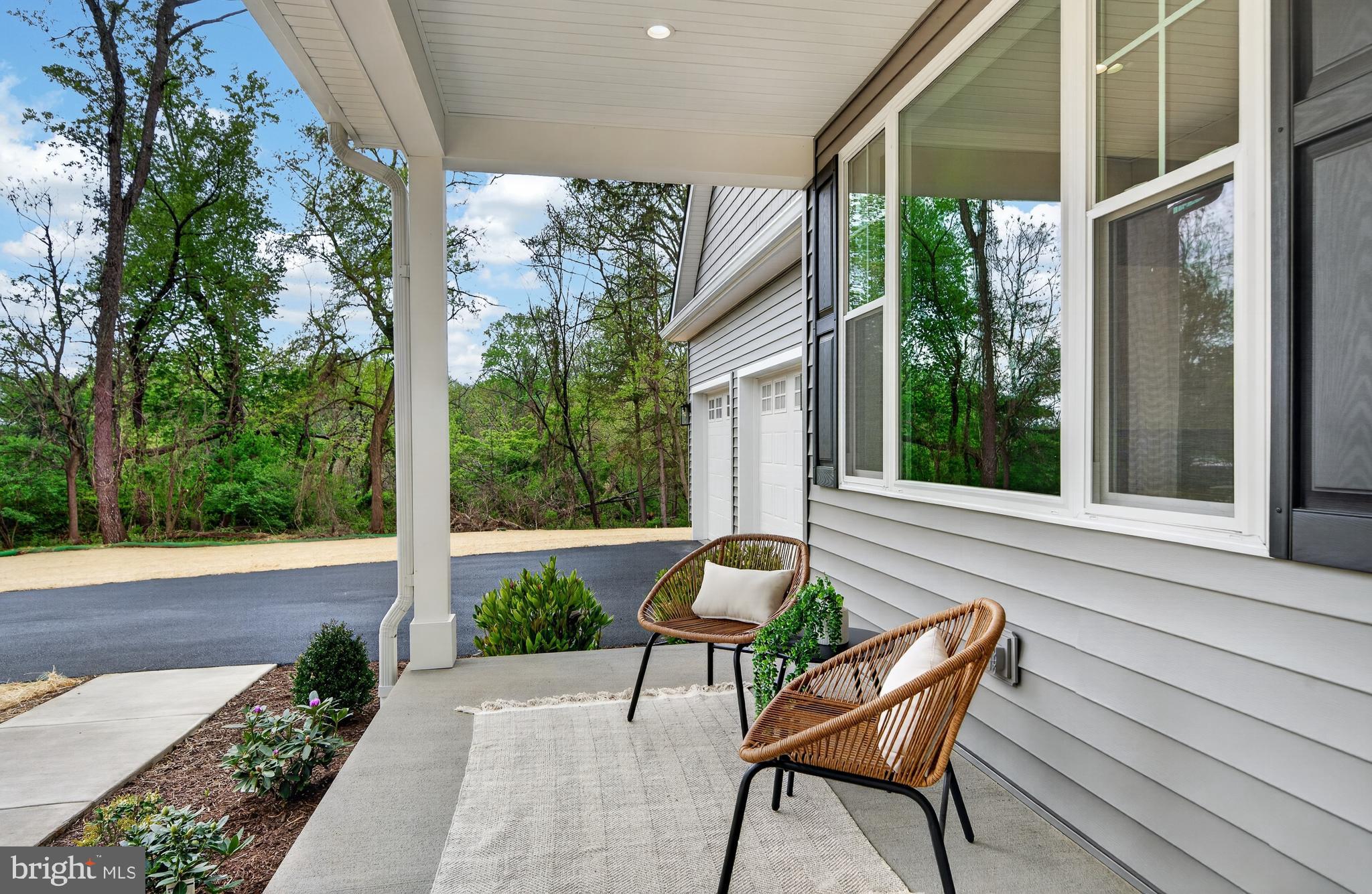 ROSE TREE ESTS - Residential