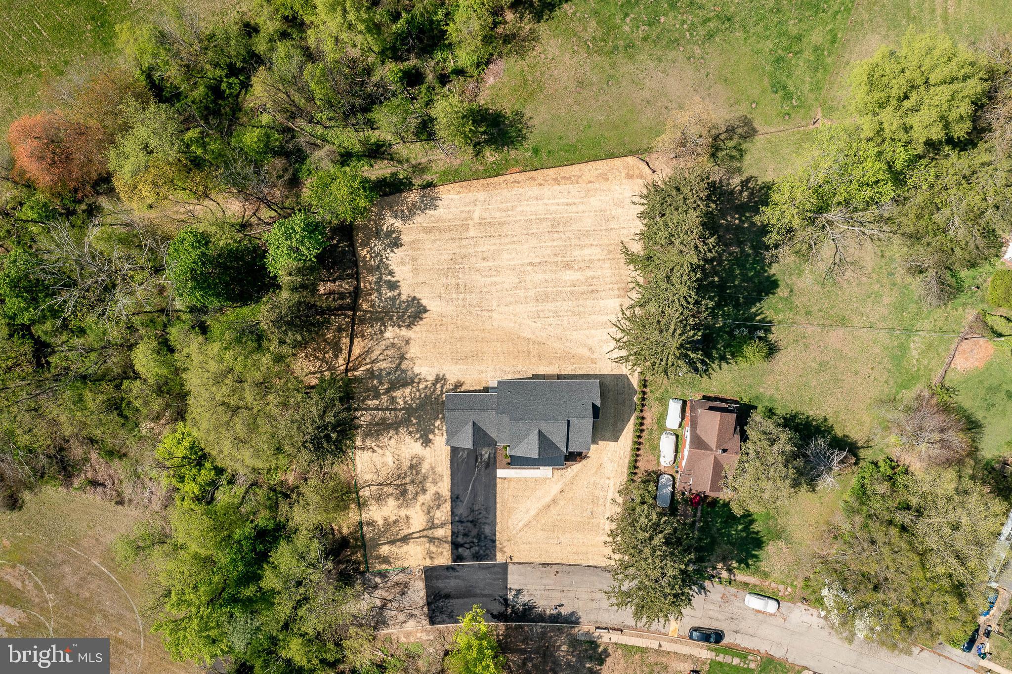 ROSE TREE ESTS - Residential