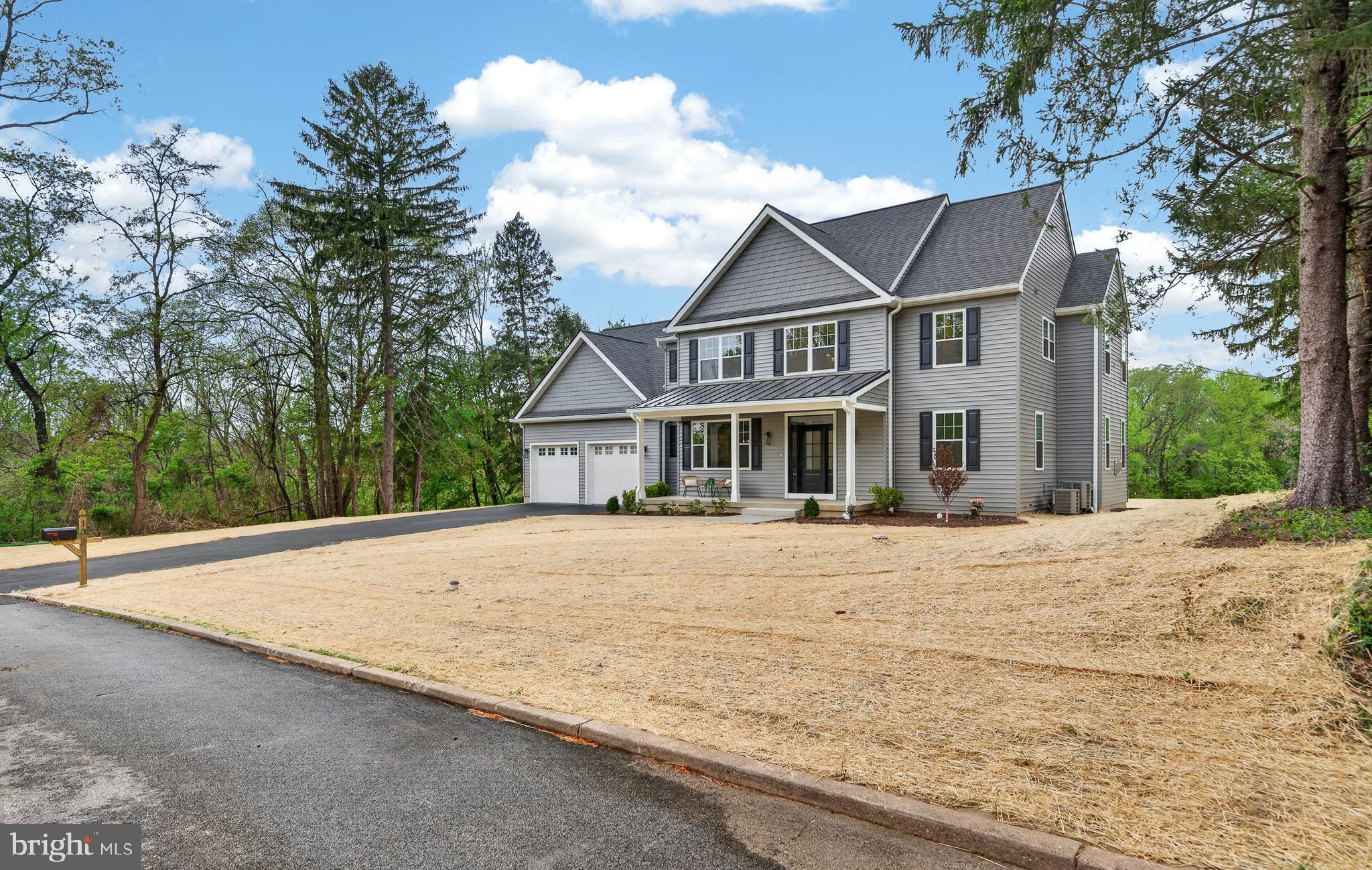 ROSE TREE ESTS - Residential