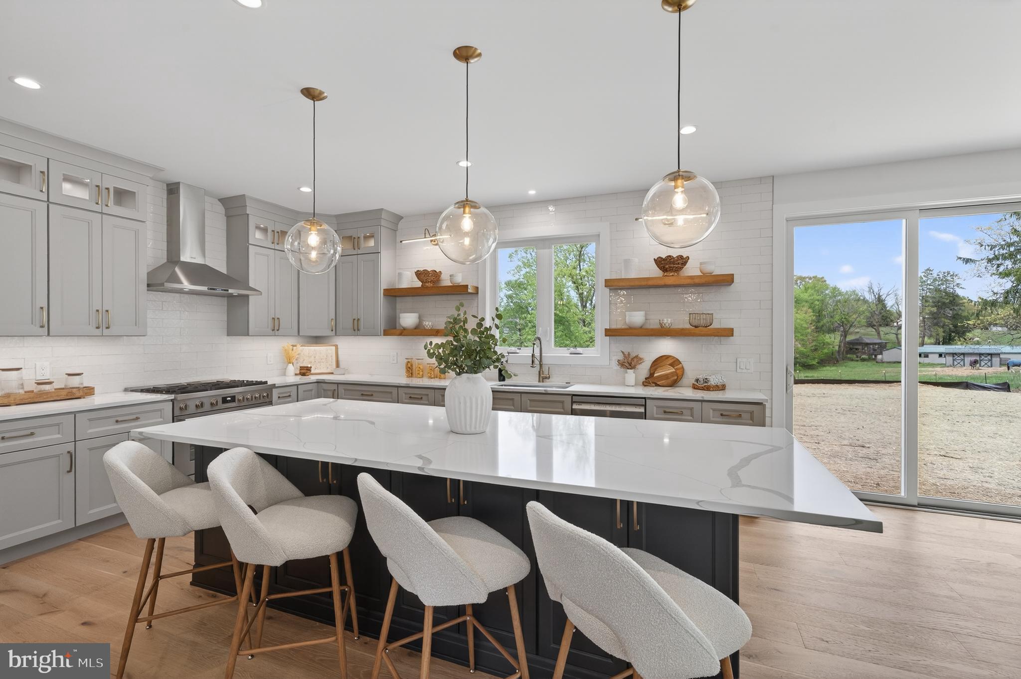 ROSE TREE ESTS - Residential