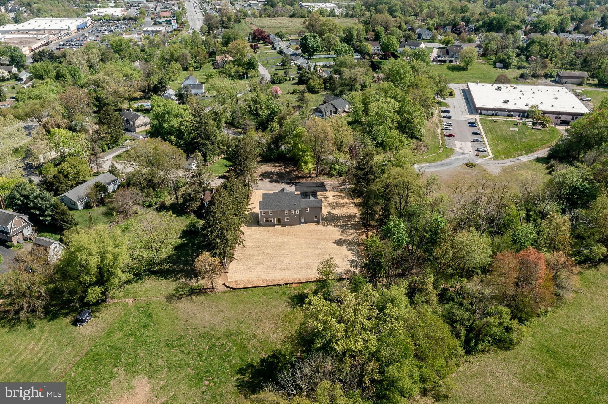 ROSE TREE ESTS - Residential