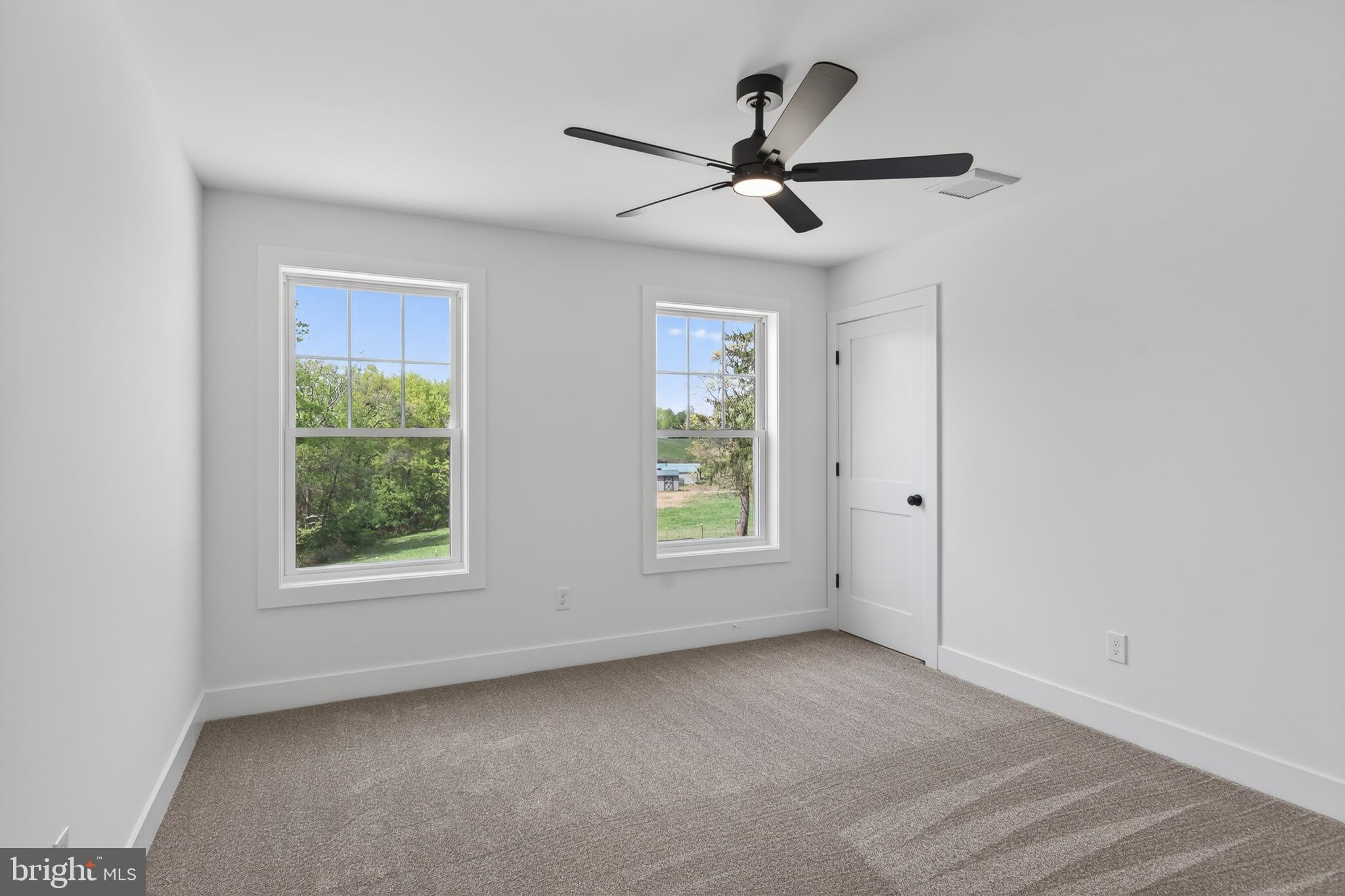 ROSE TREE ESTS - Residential