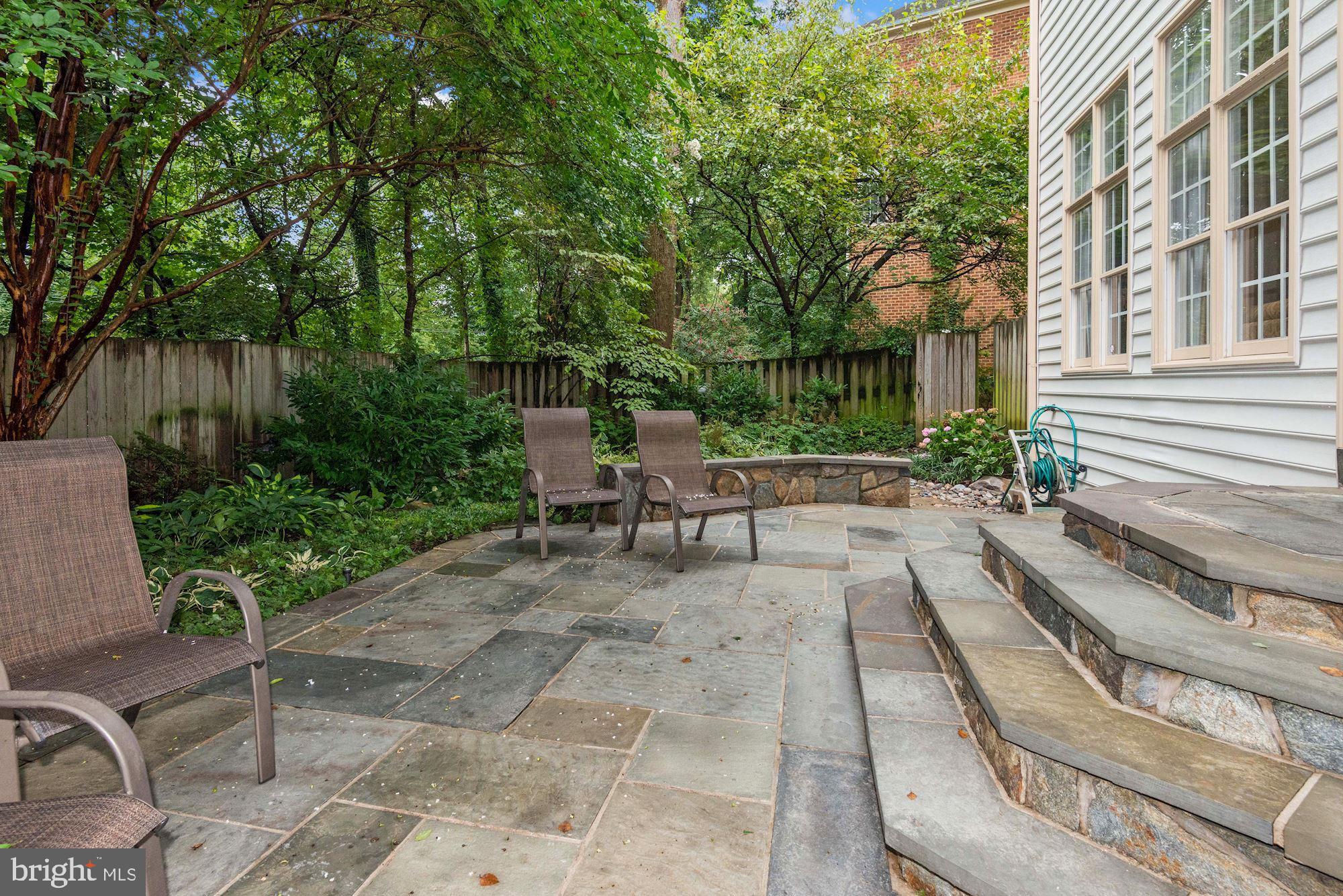 DOMINION HILL - Residential