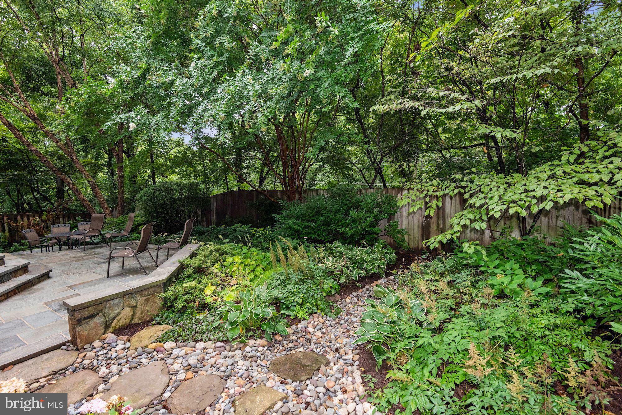 DOMINION HILL - Residential