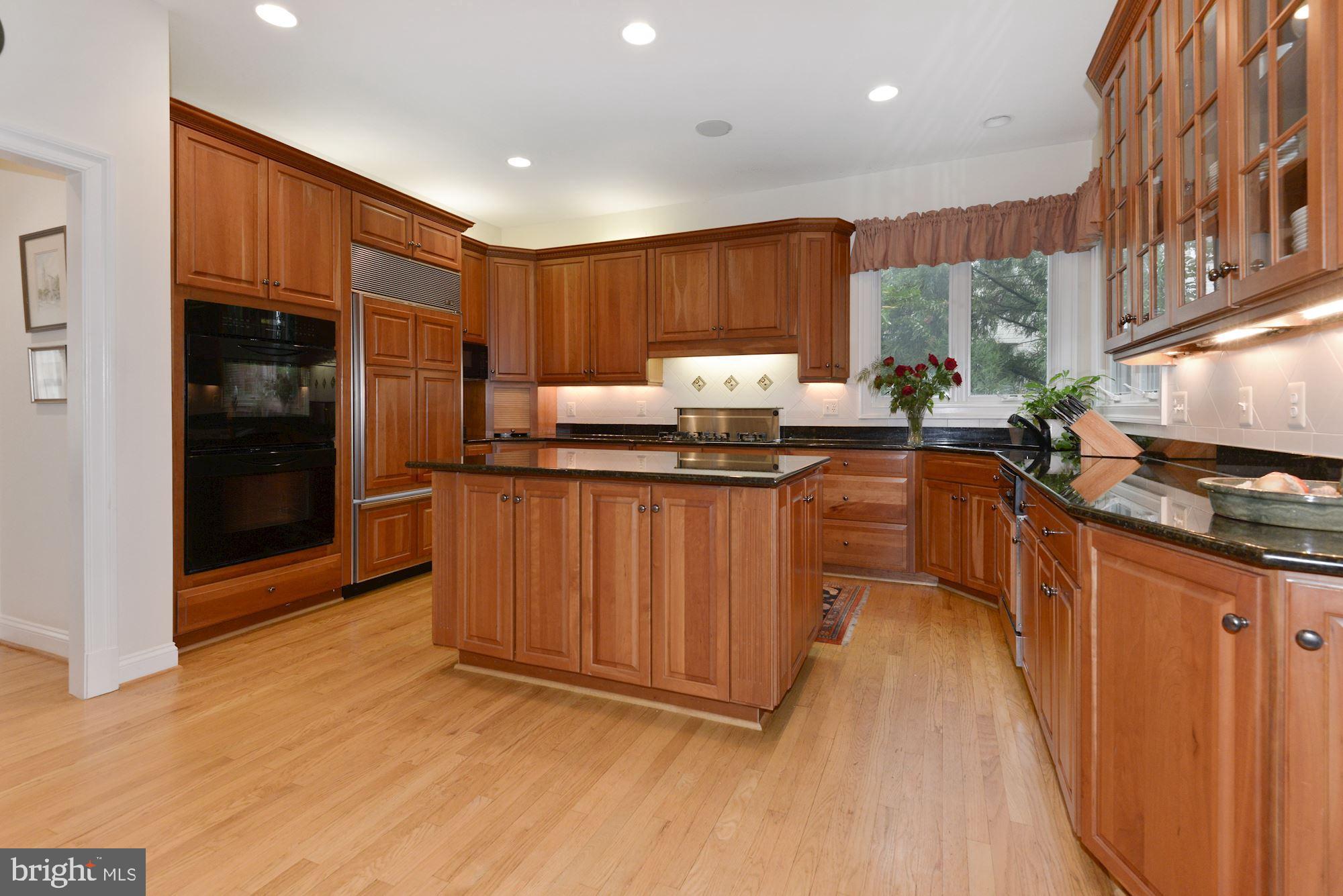 DOMINION HILL - Residential