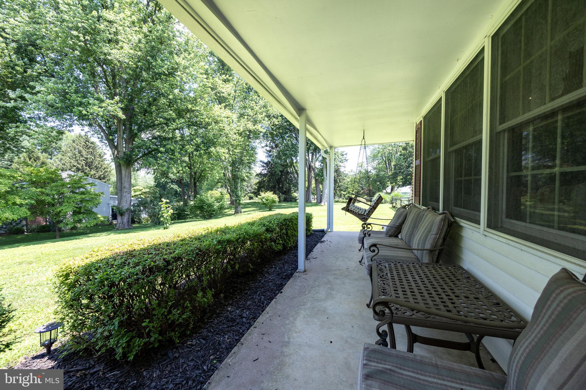 4 CONCORD WAY