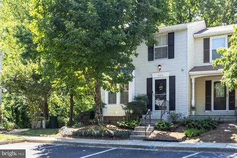 563 Bay Dale Court, Arnold, MD MLS: MDAA2148258
