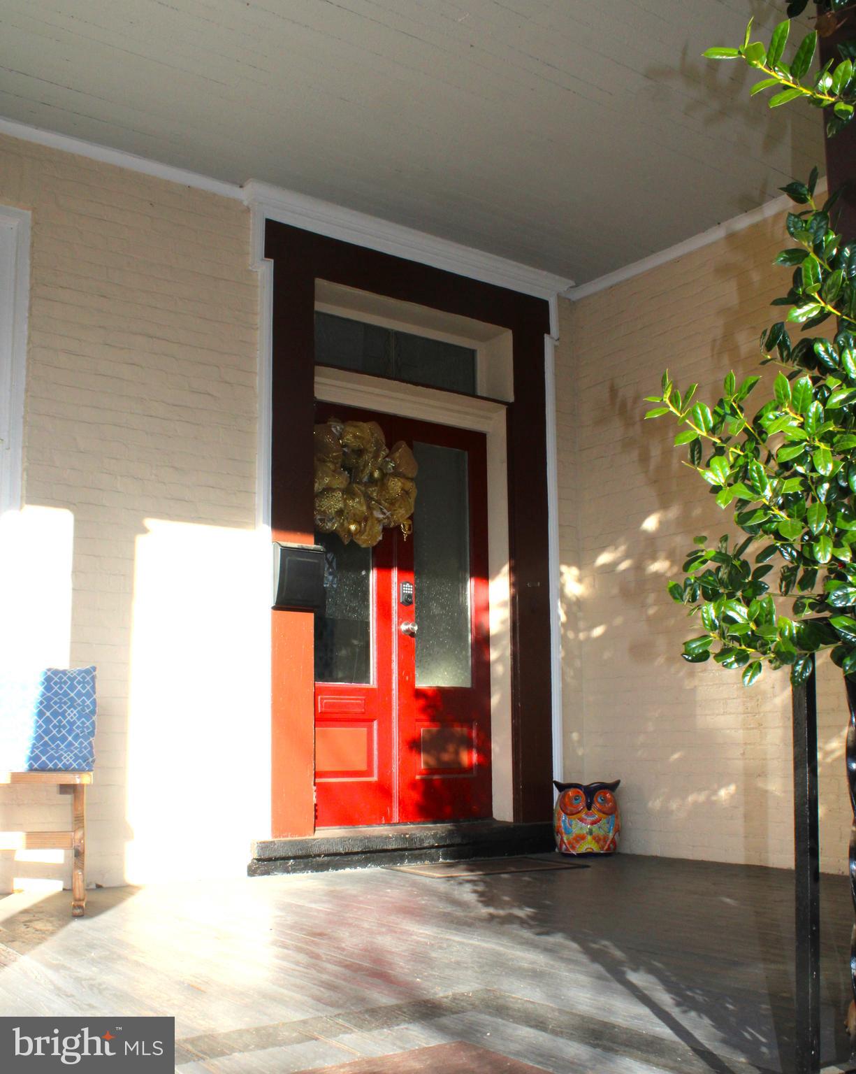 WEST SIDE - Residential