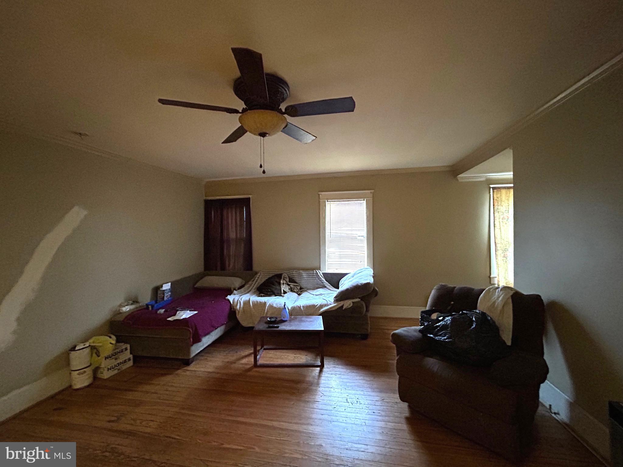 WEST SIDE - Residential