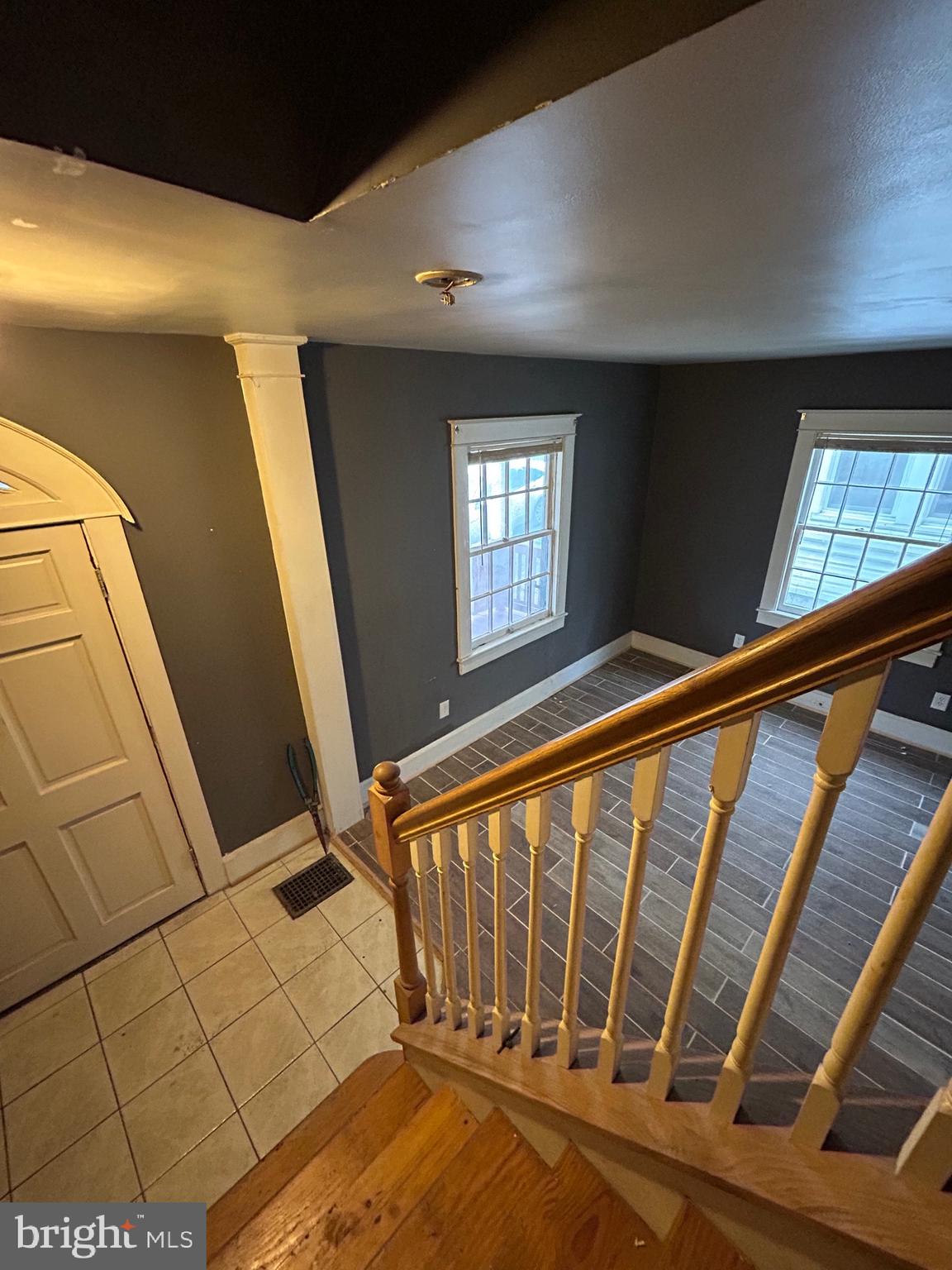 WEST SIDE - Residential