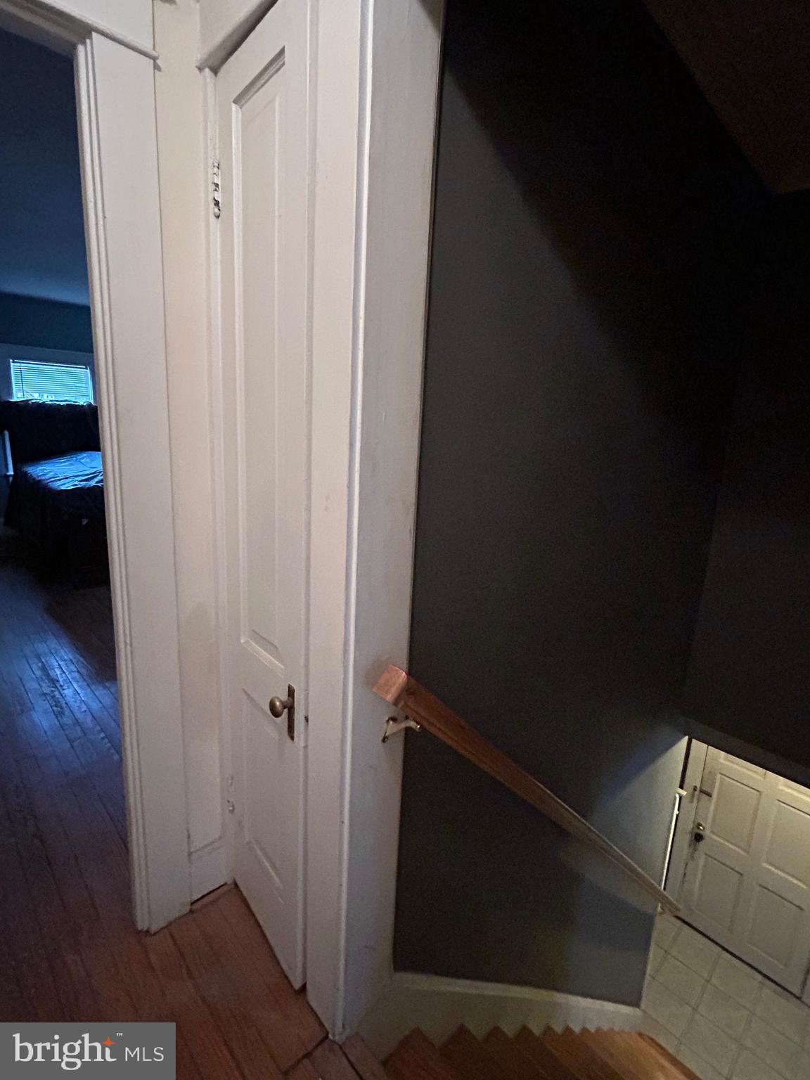 WEST SIDE - Residential