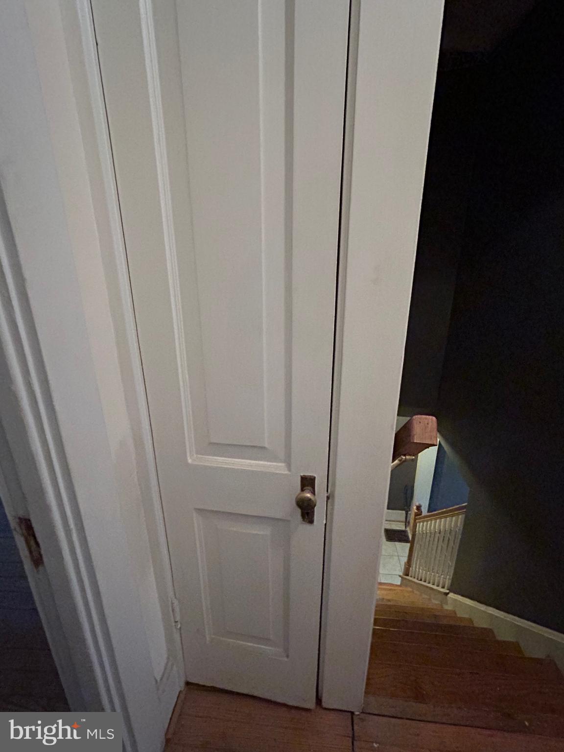 WEST SIDE - Residential