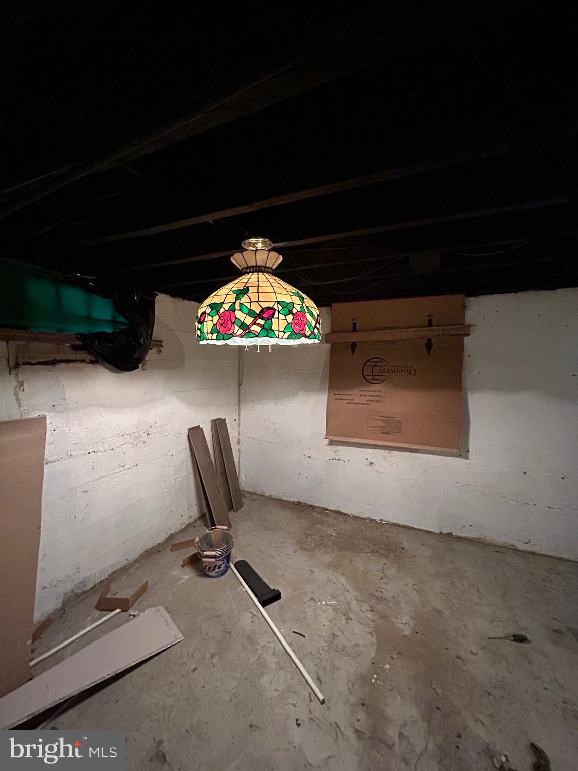 WEST SIDE - Residential