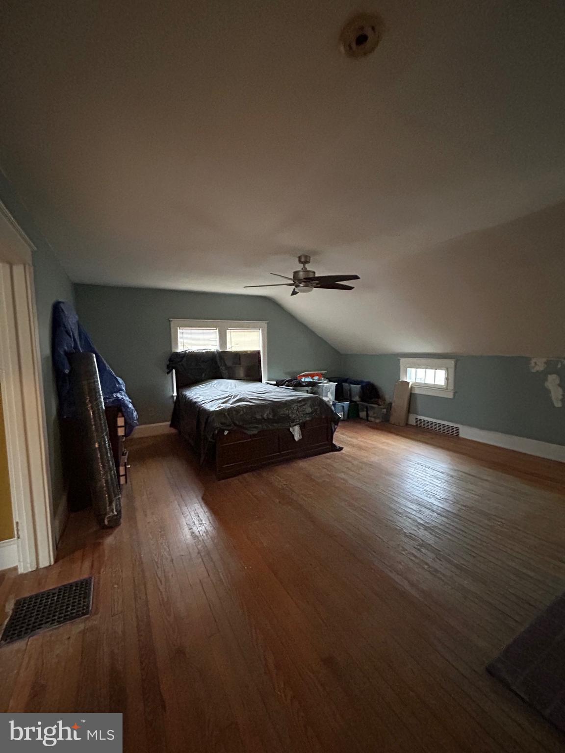 WEST SIDE - Residential