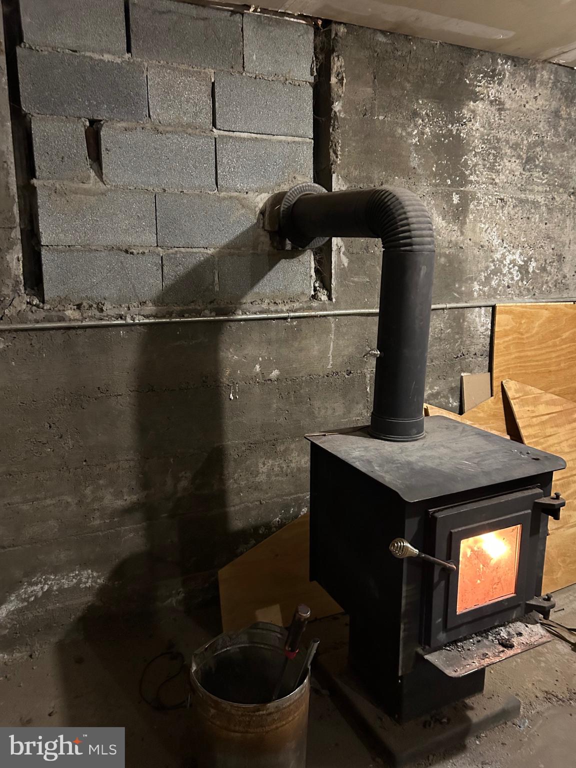 WEST SIDE - Residential