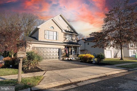 Photo of 9106 Wise Avenue Extension, BALTIMORE, MD 21219 (MLS # MDBC2142012)