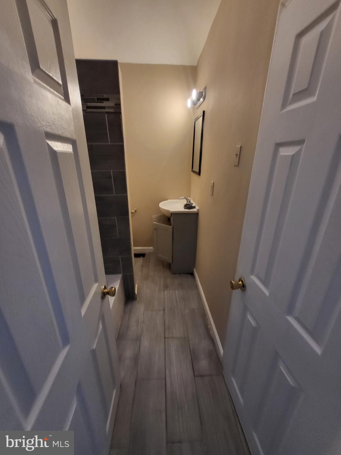 WEST PHILADELPHIA - Residential