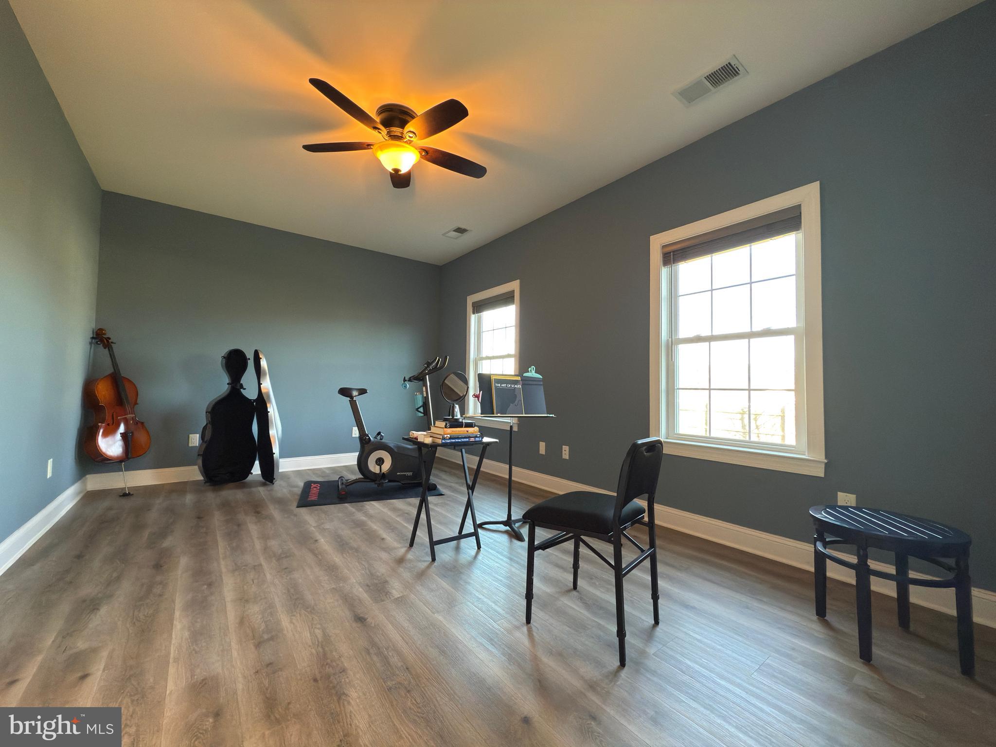 AUTUMN GLEN - Residential