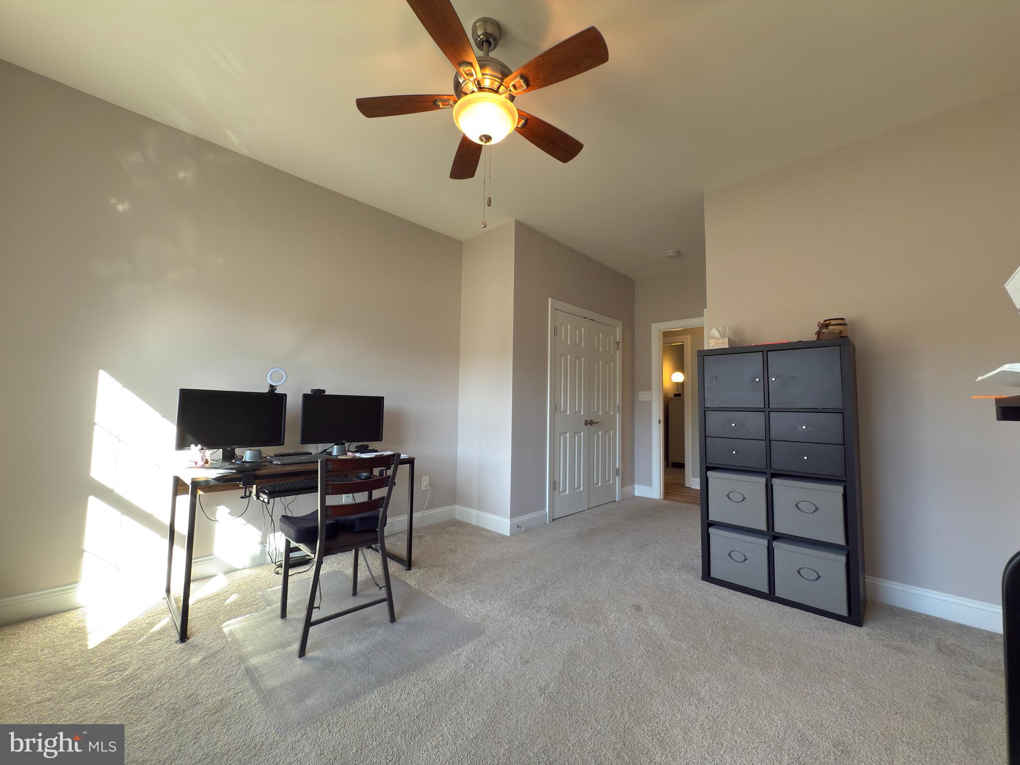 AUTUMN GLEN - Residential