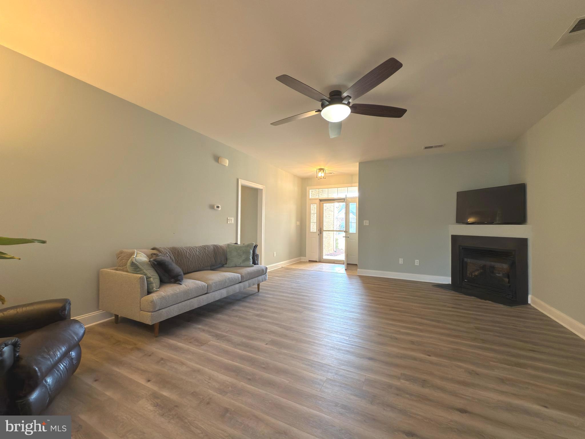 AUTUMN GLEN - Residential