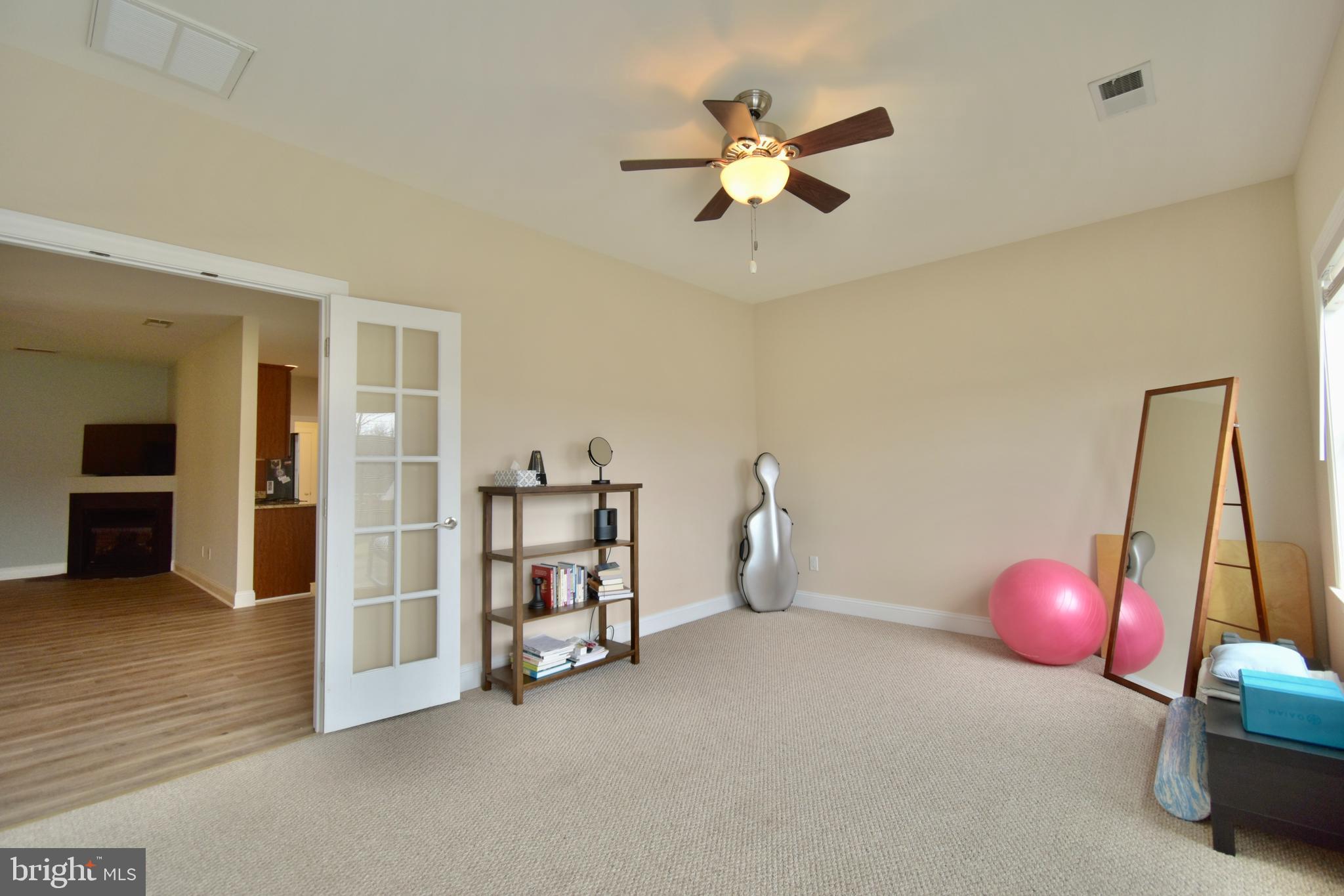 AUTUMN GLEN - Residential