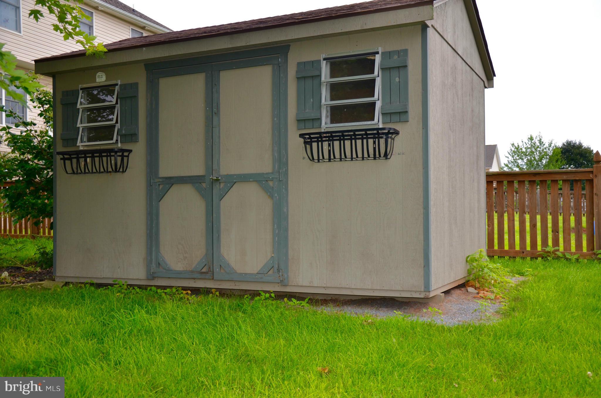 BENNETT ESTATES - Residential