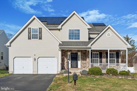 2009 CANYON CREEK ROAD GILBERTSVILLE PA 19525