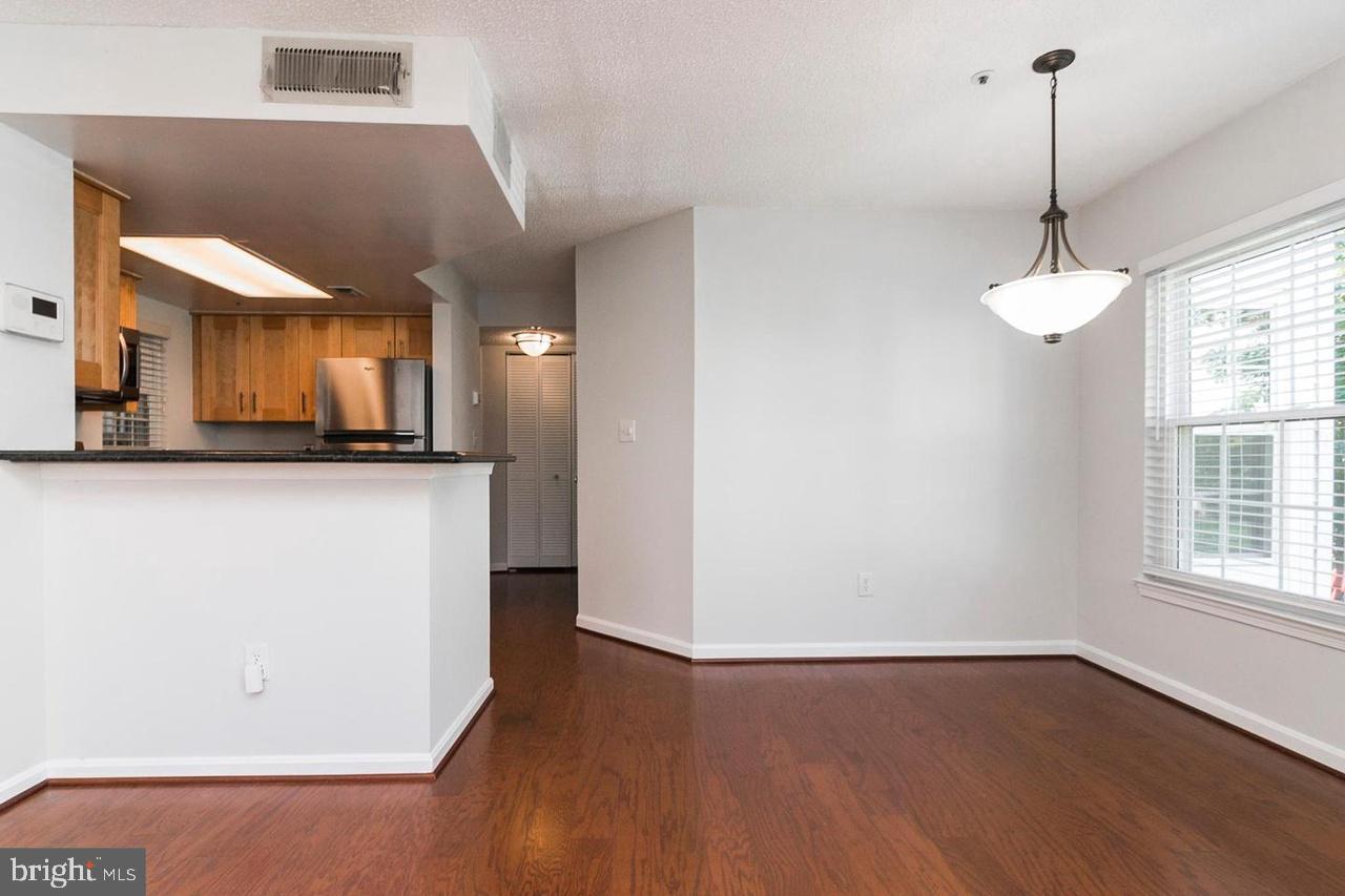 VISTAS AT LAKE ARBOR - Residential