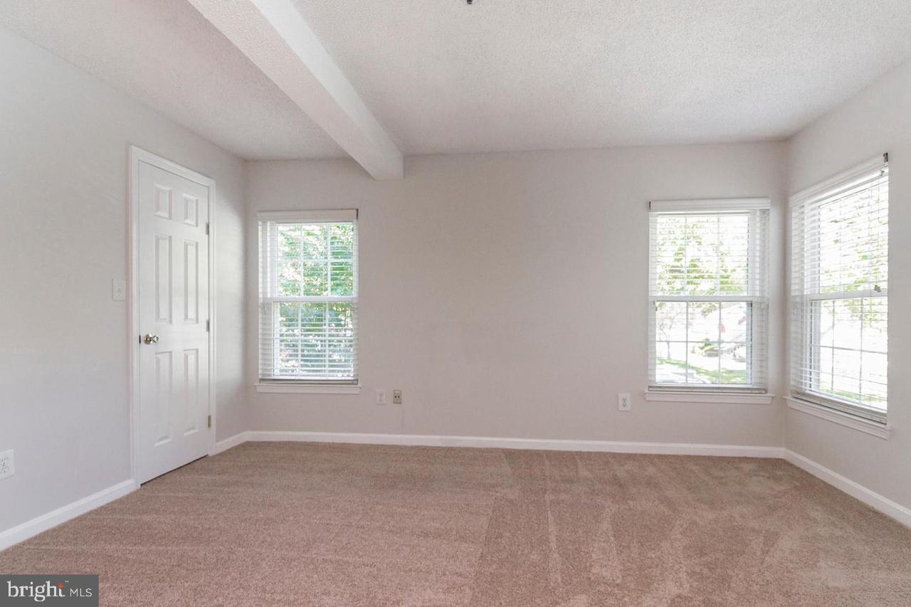 VISTAS AT LAKE ARBOR - Residential