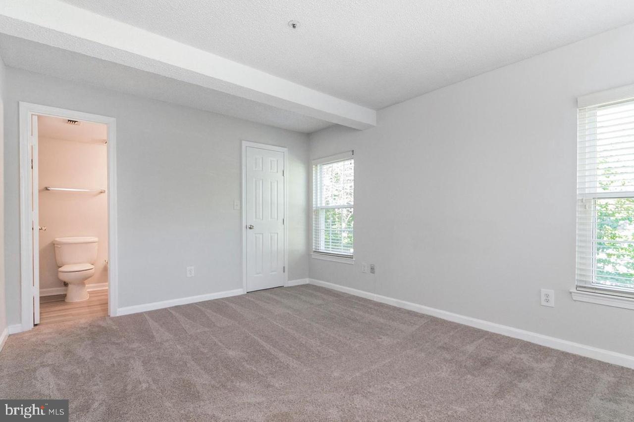 VISTAS AT LAKE ARBOR - Residential