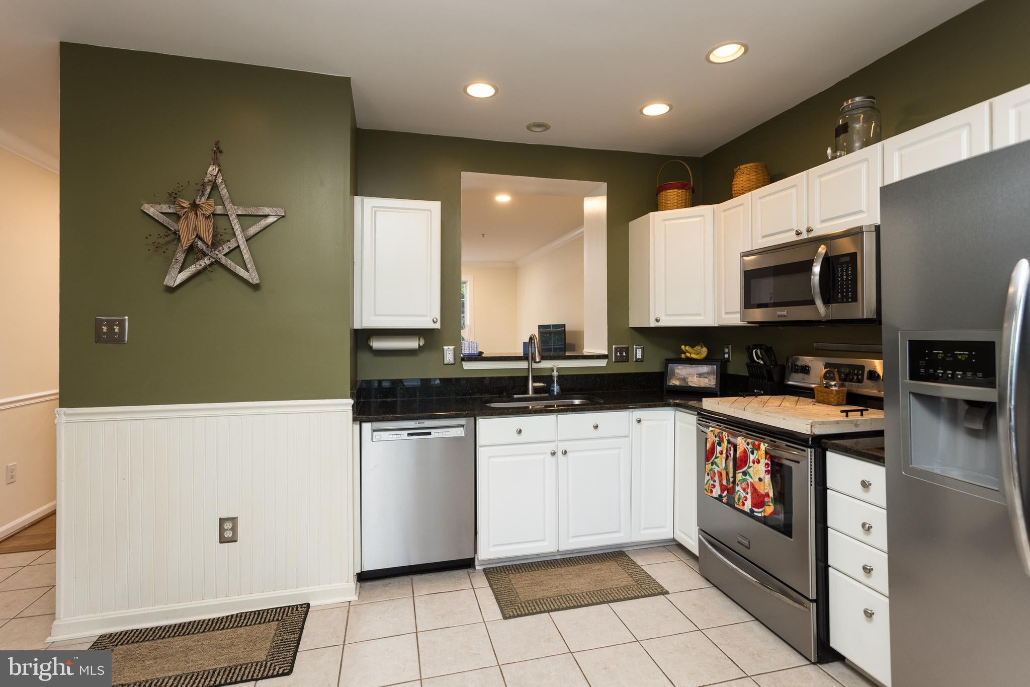 2157 SEWANEE DRIVE