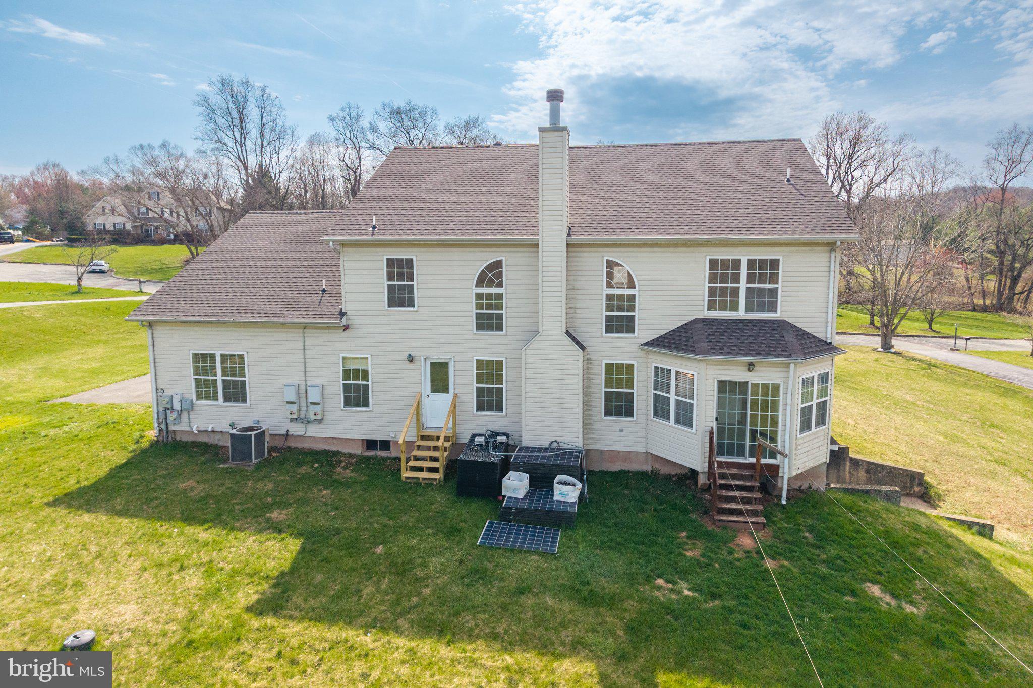 DAISY MEADOWS - Residential