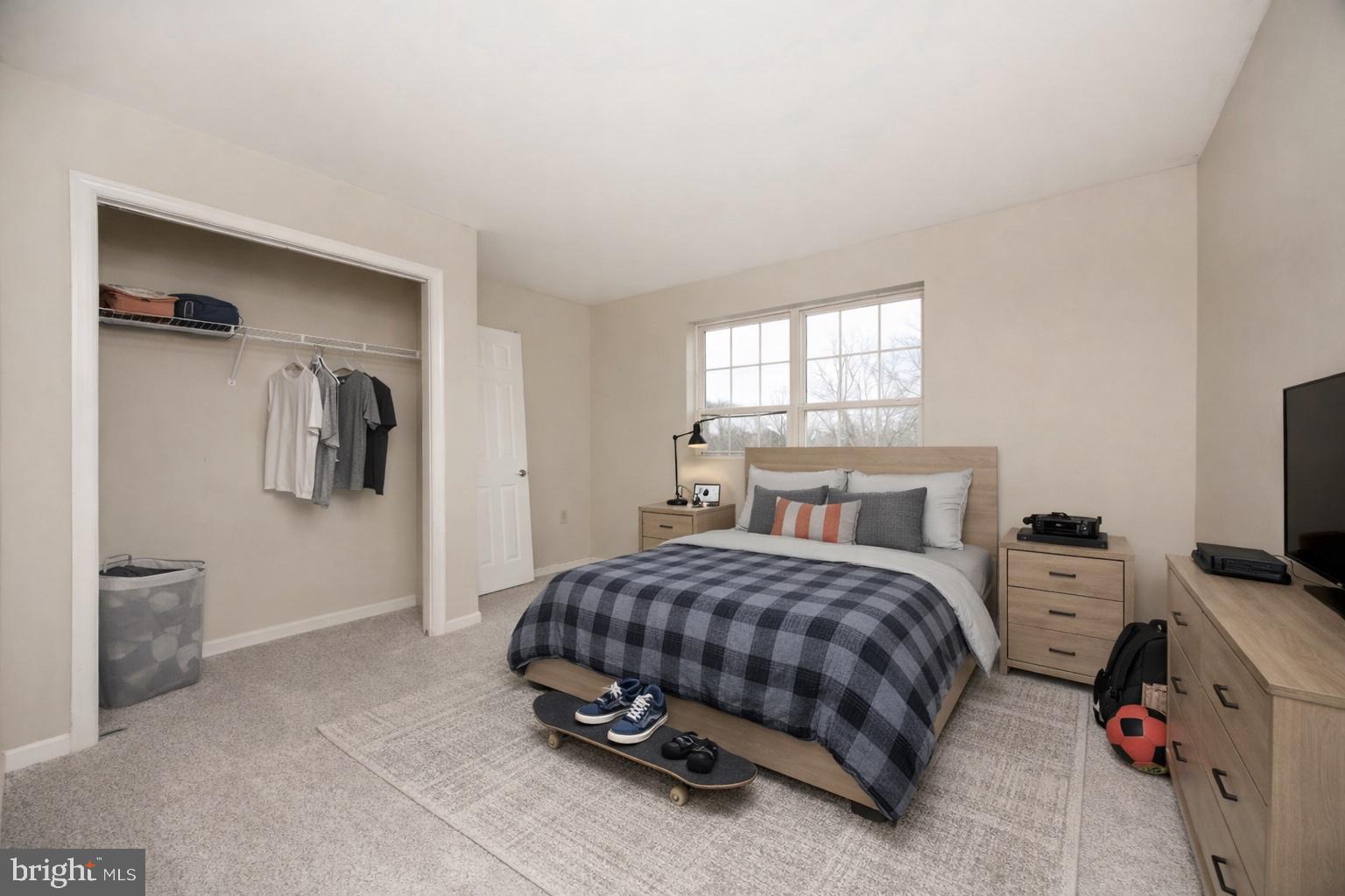 DAISY MEADOWS - Residential