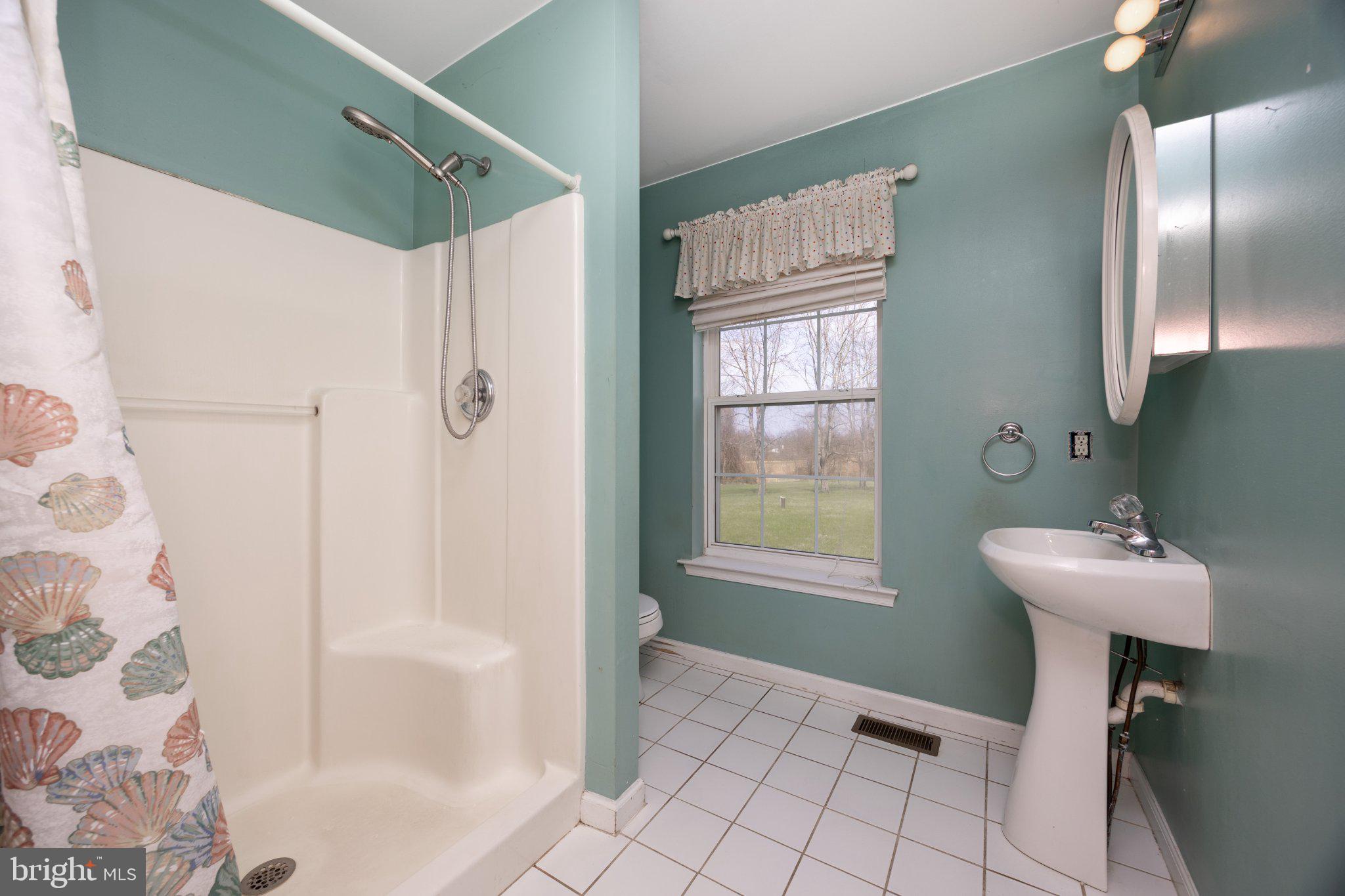 DAISY MEADOWS - Residential