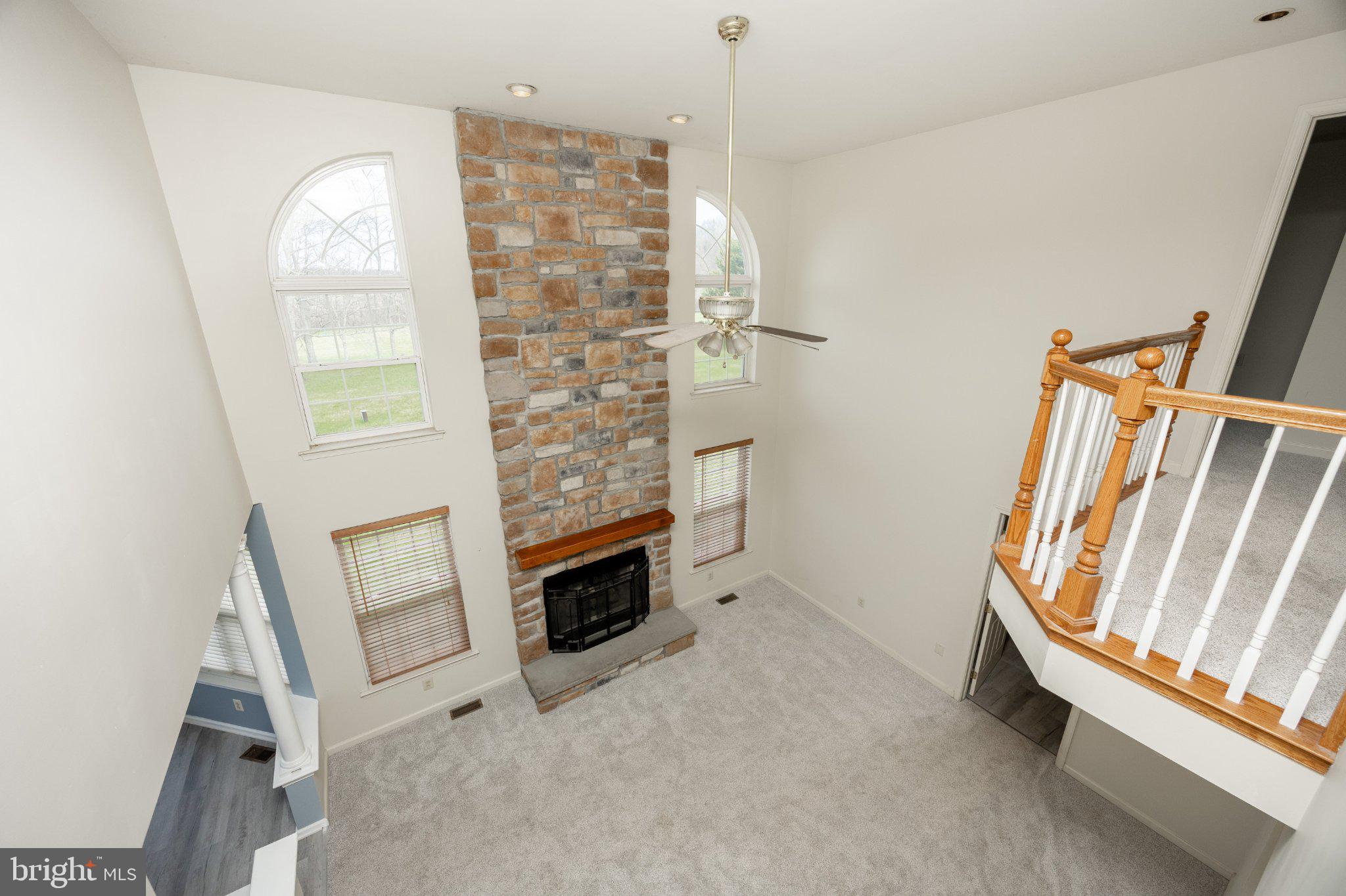 DAISY MEADOWS - Residential