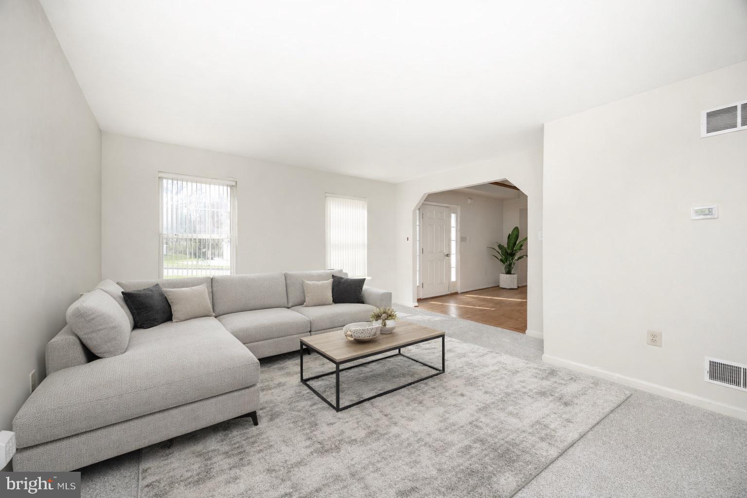 DAISY MEADOWS - Residential