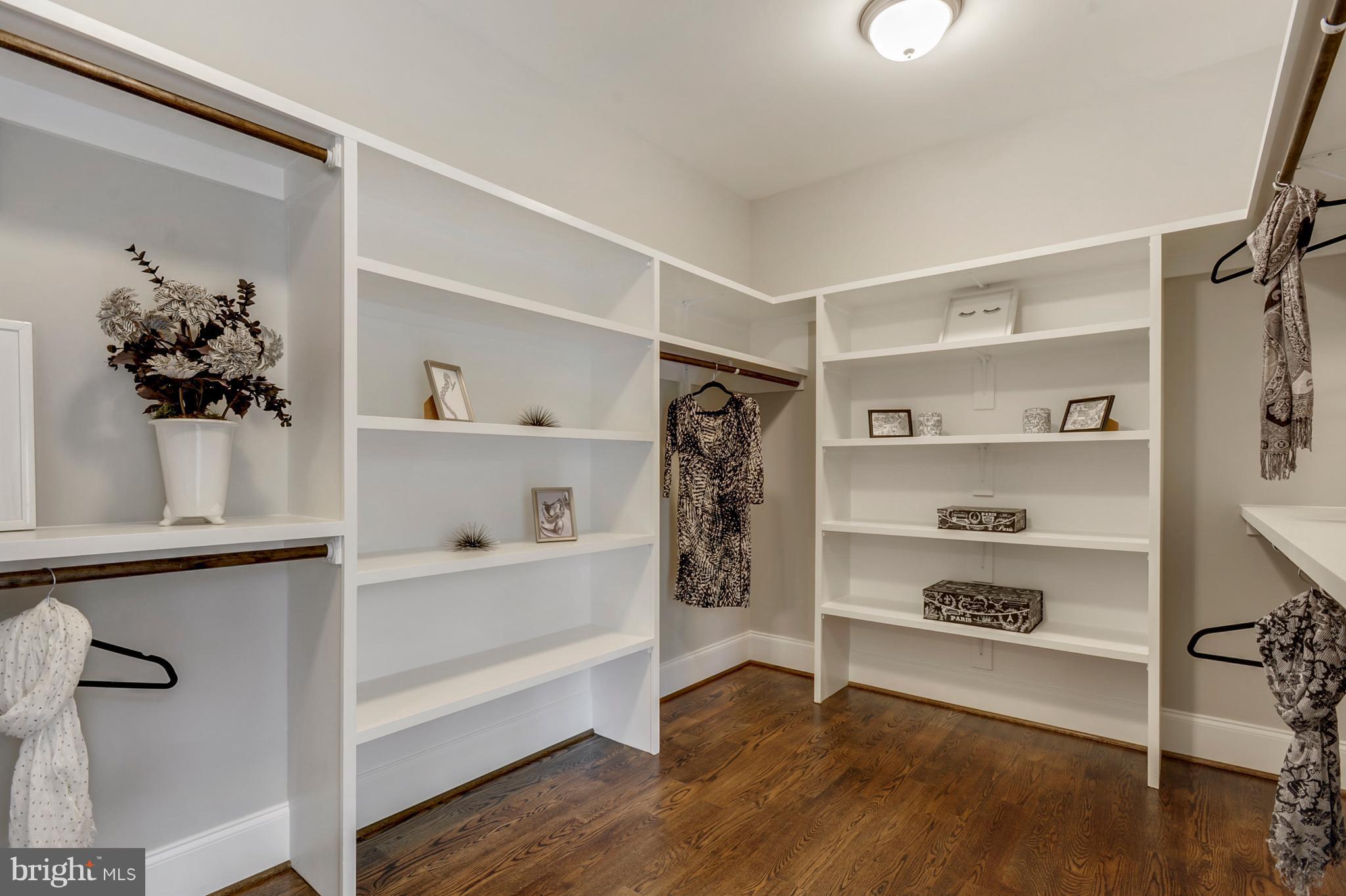 LEWINSVILLE HEIGHTS - Residential