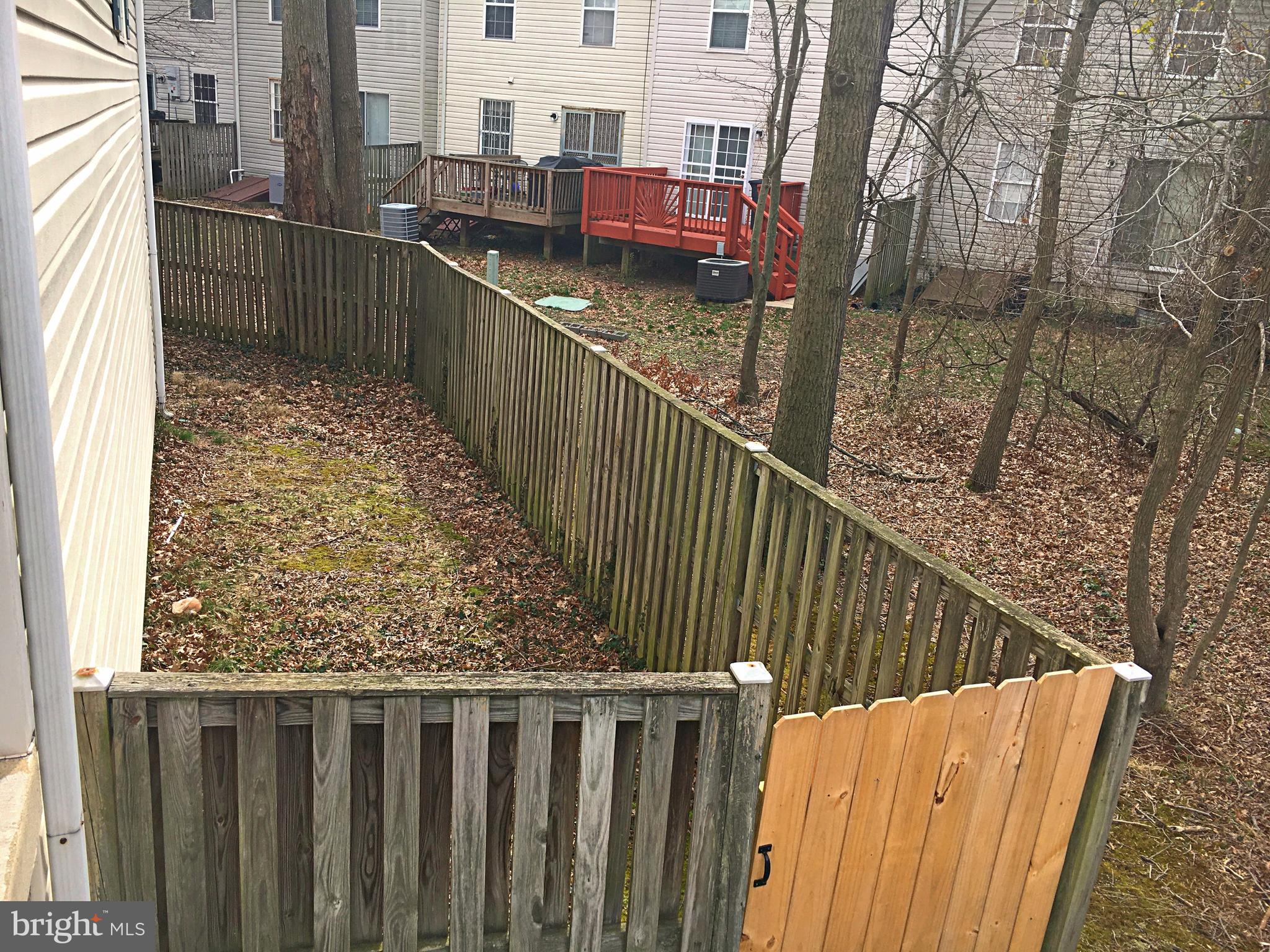 FOREST RUN - Residential Lease