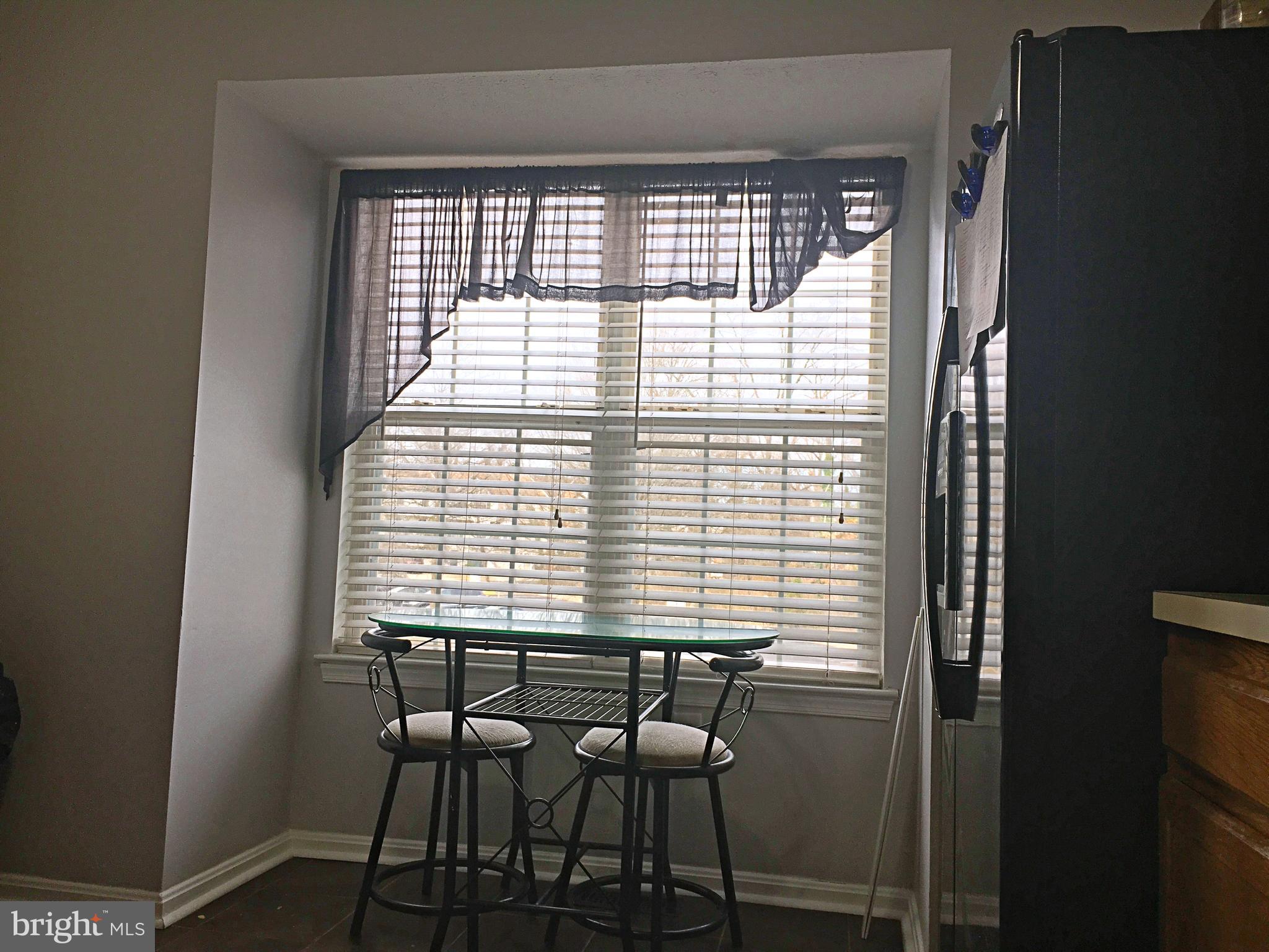 FOREST RUN - Residential Lease