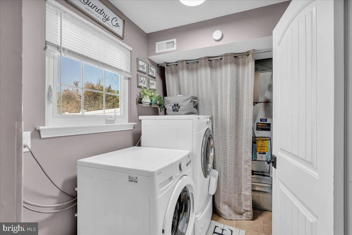 Sewell, New Jersey 08080, United States, 3 Bedrooms Bedrooms, ,3 BathroomsBathrooms,Residential,Coming Soon,89217